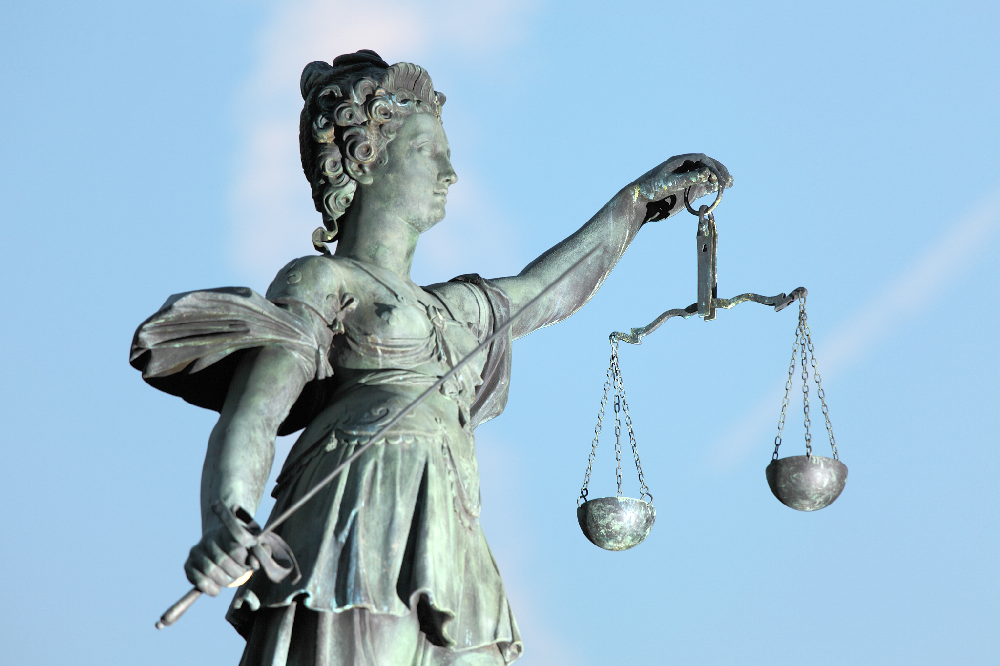 损神熬心誓报此仇拓展