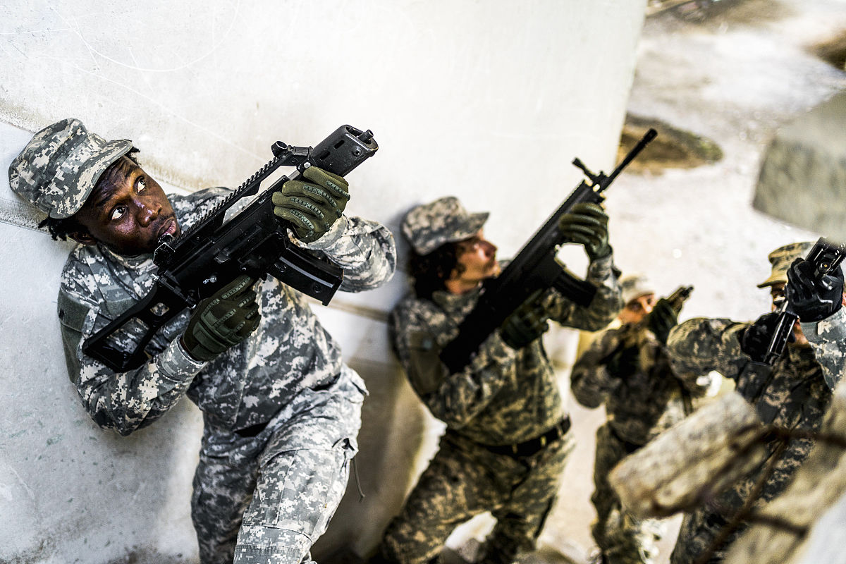 CF穿越火线单机版 手游介绍