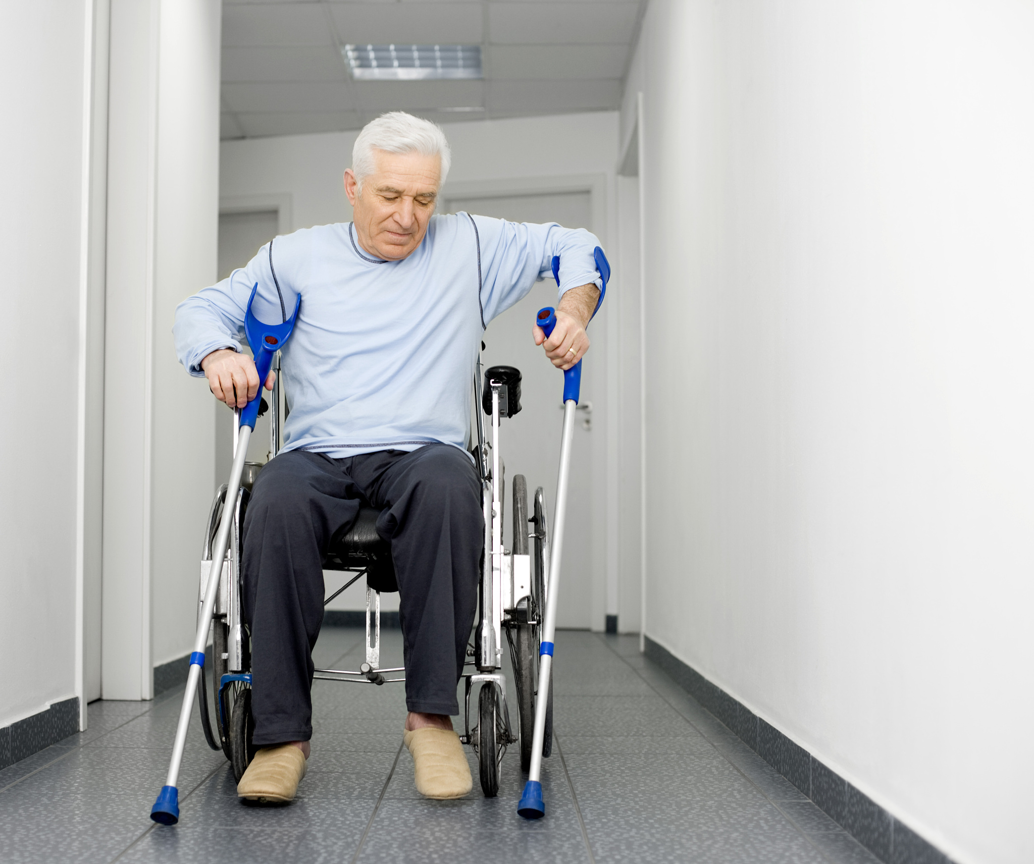 老年关节置换术后谵妄的预防和治疗