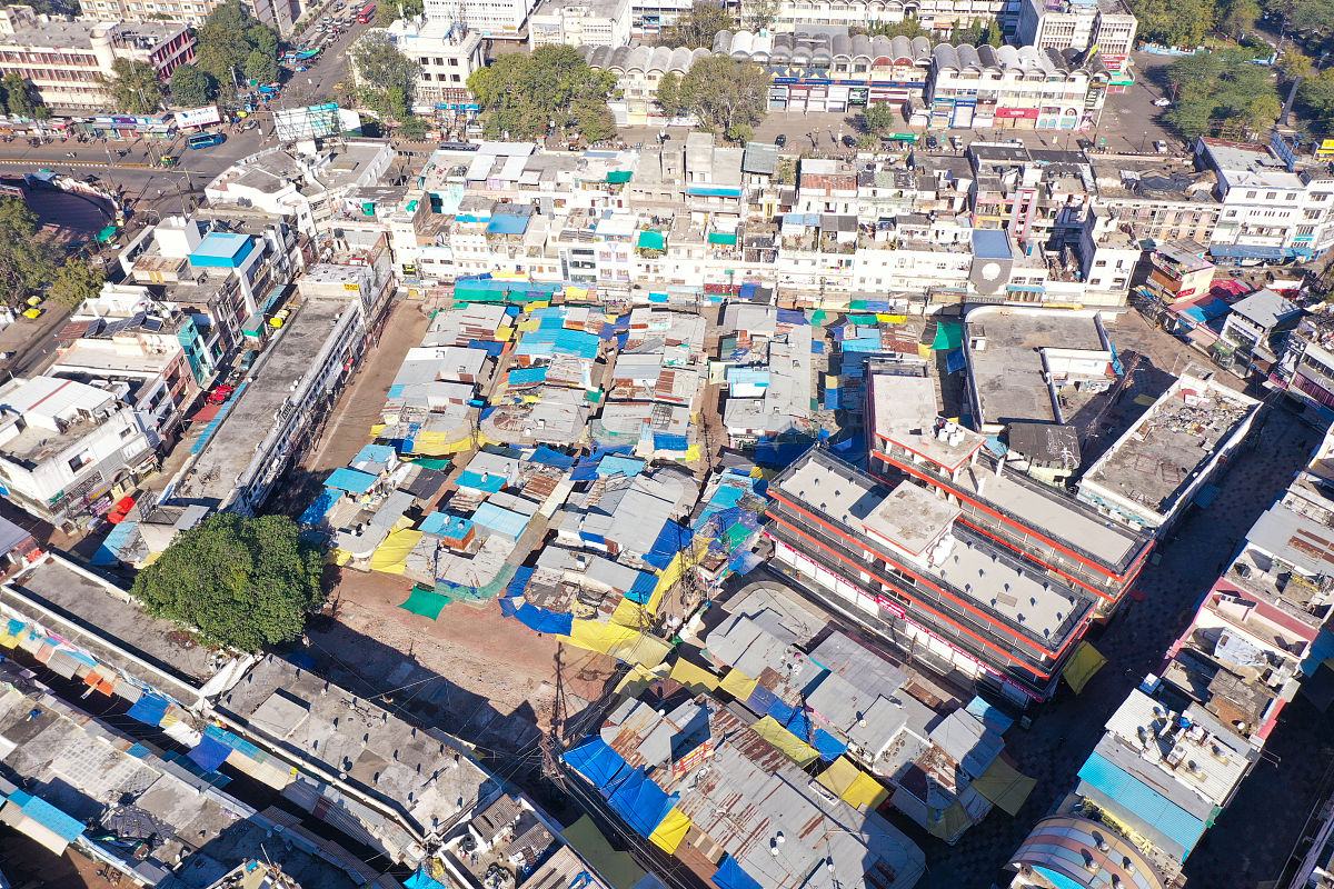 比较在城市和在乡村的生活