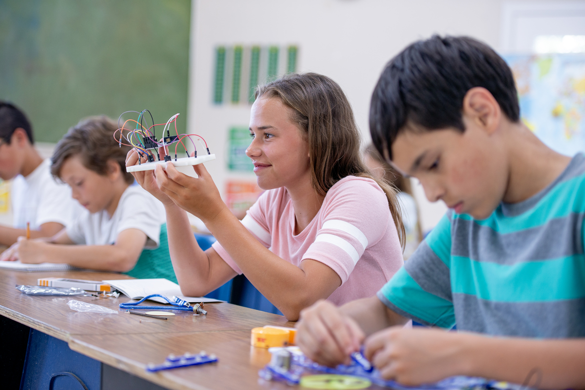 improve the sentenceHong Kong STEM Education Centre is a organization with a mission to promote STEM education in Hong Kong by organizing learning activities and events Since its establishment in 2013