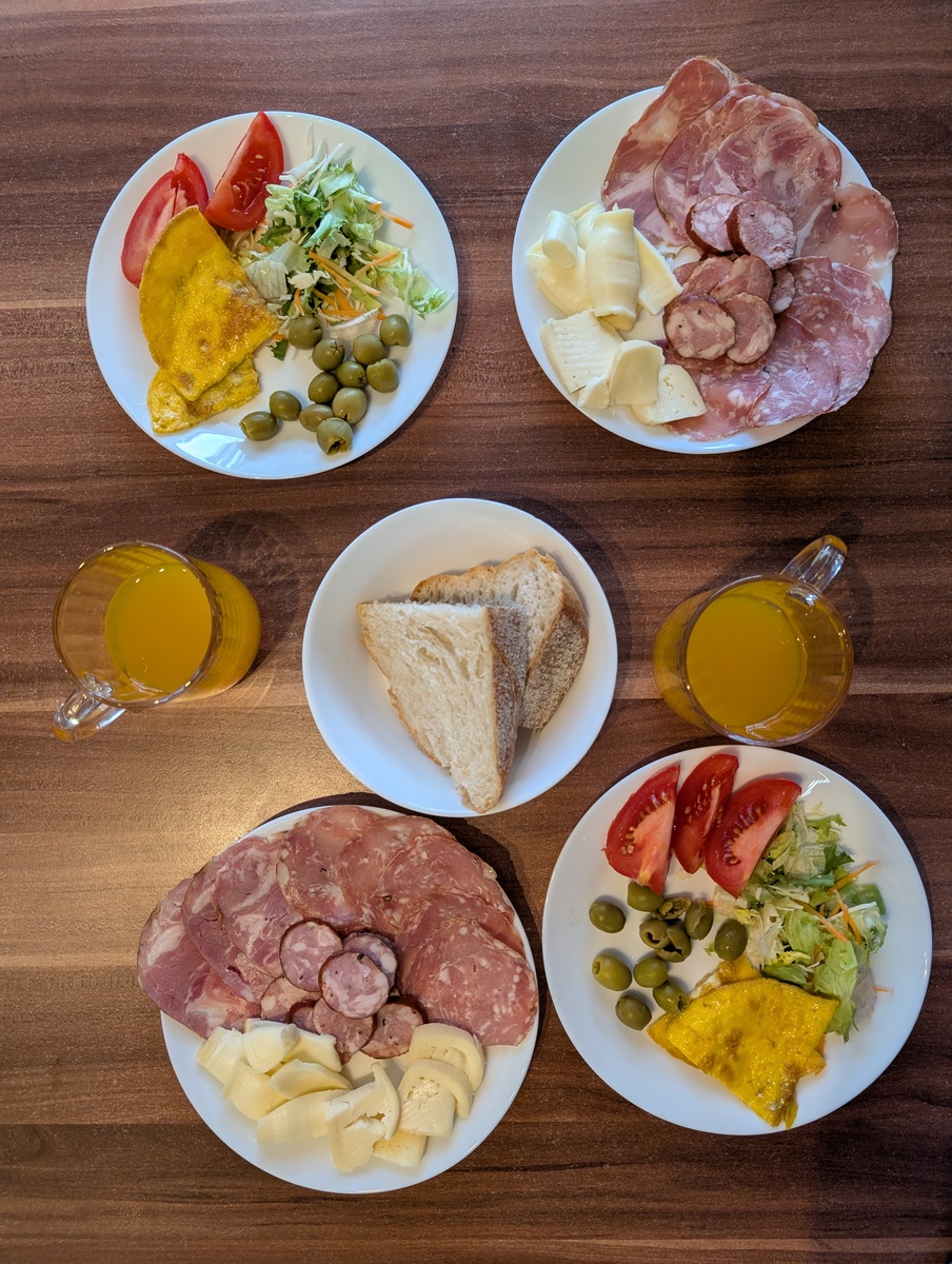 起床后做这三件事，养肝排毒，健康加倍！