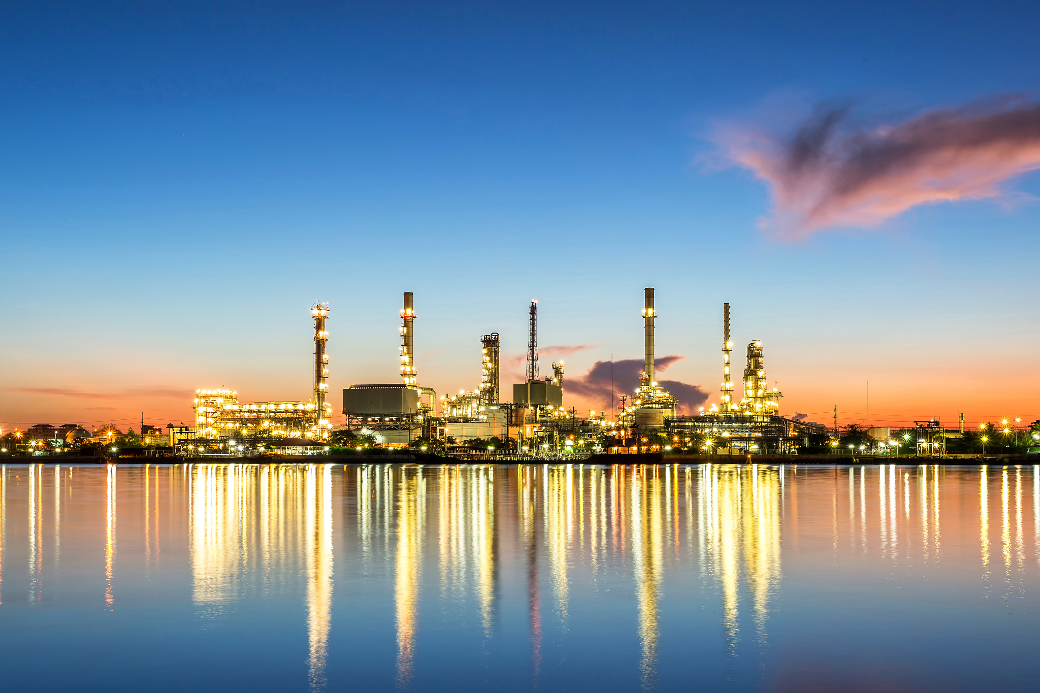 湖南石油化工职业技术学院有高铁乘务专业吗？