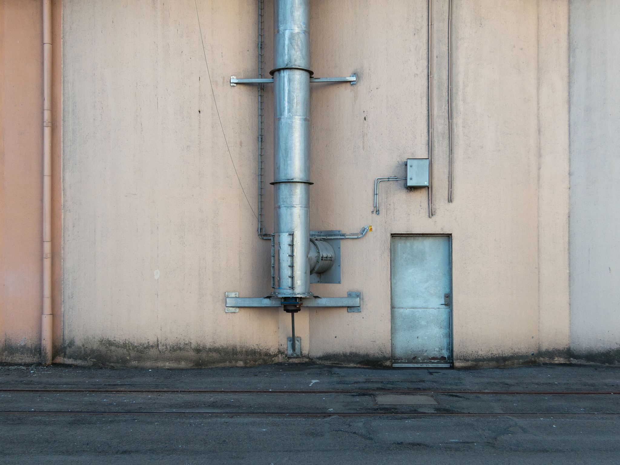 门一般高度多少米