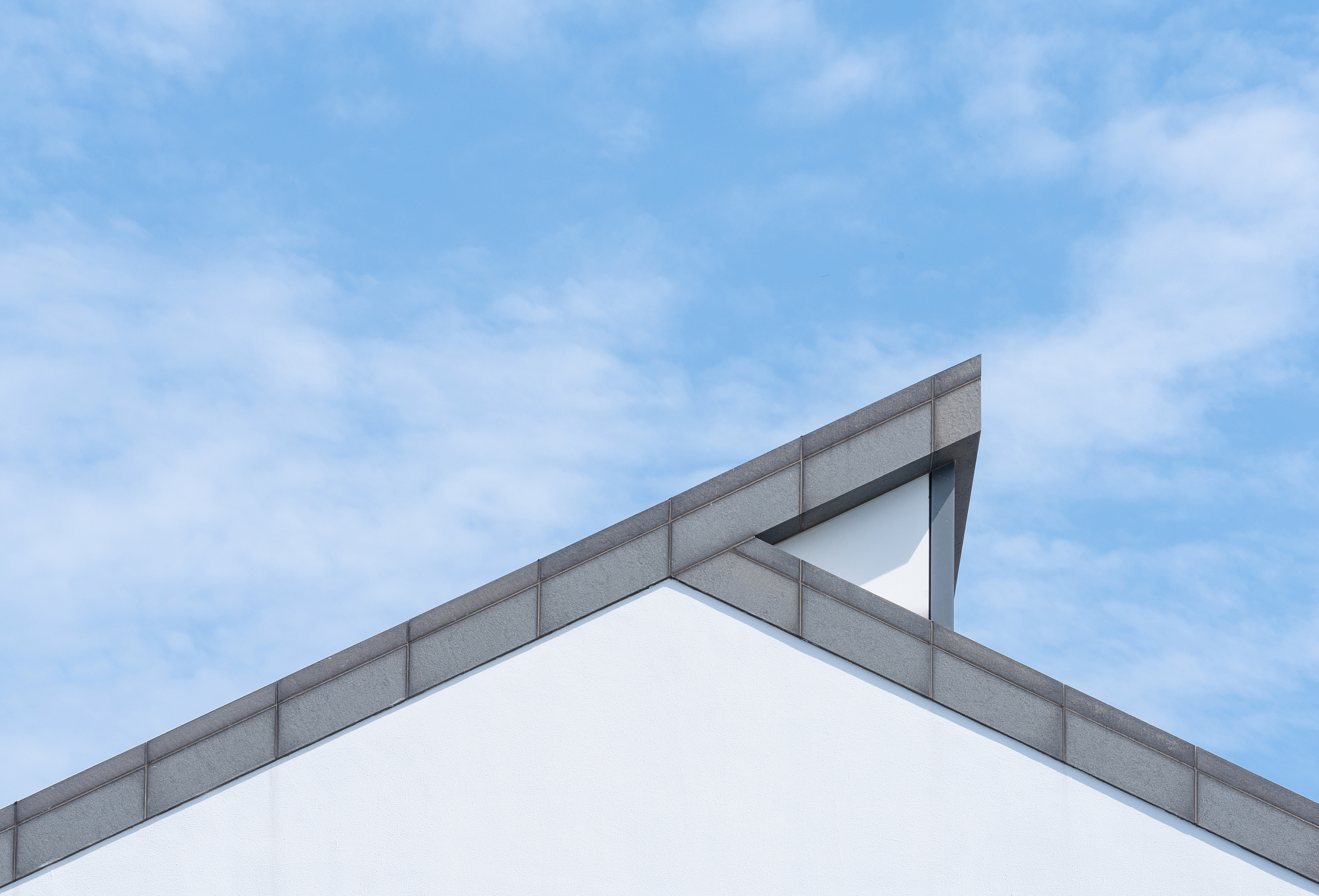 苏州两天的旅游攻略具体的时间以及具体吃饭饭店的名称以及划算的酒店