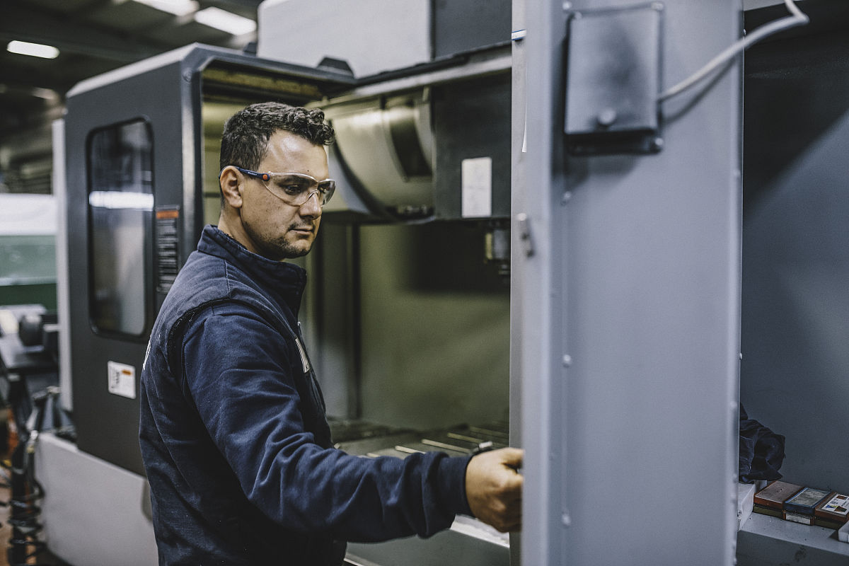 白银职业中等专业课程设置学校数控技术专业