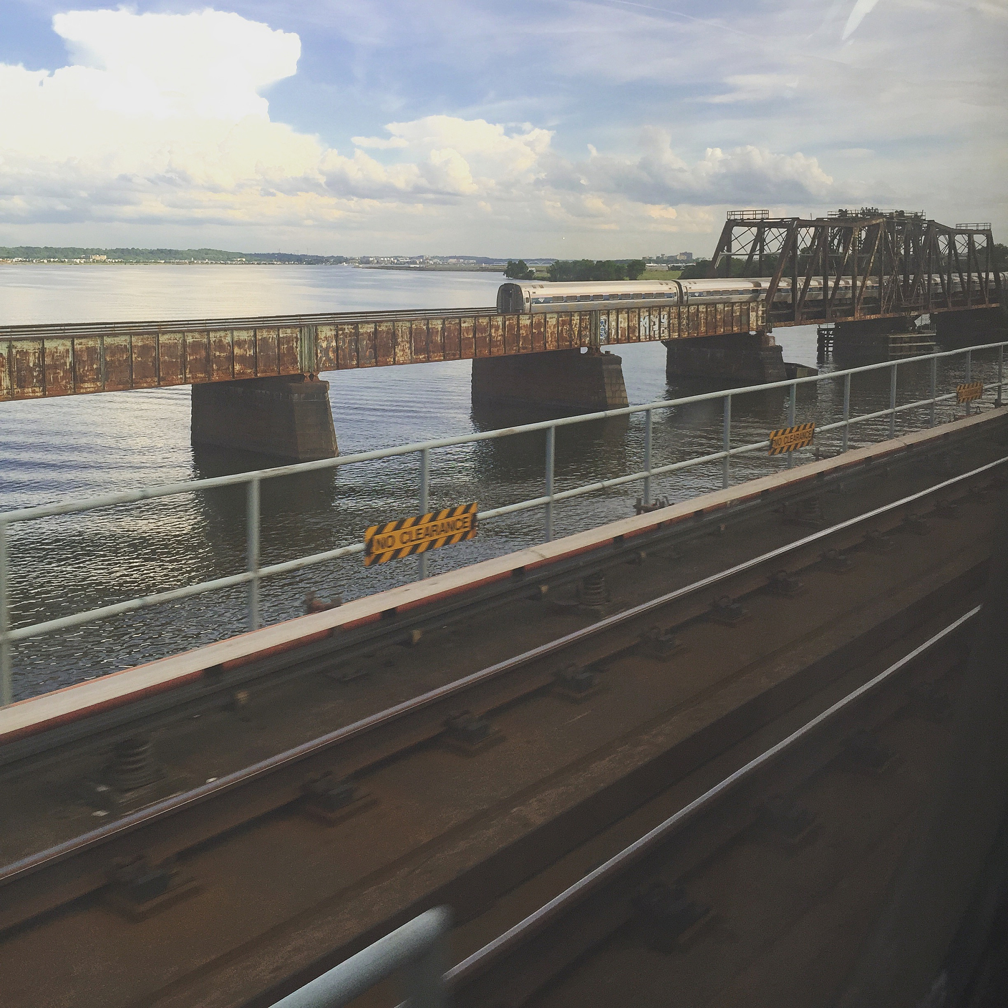 铁路运输与办理专业必修课程：学什么？