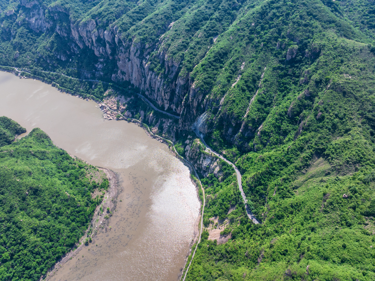 刘家峡峡口的主要地质地貌现象
