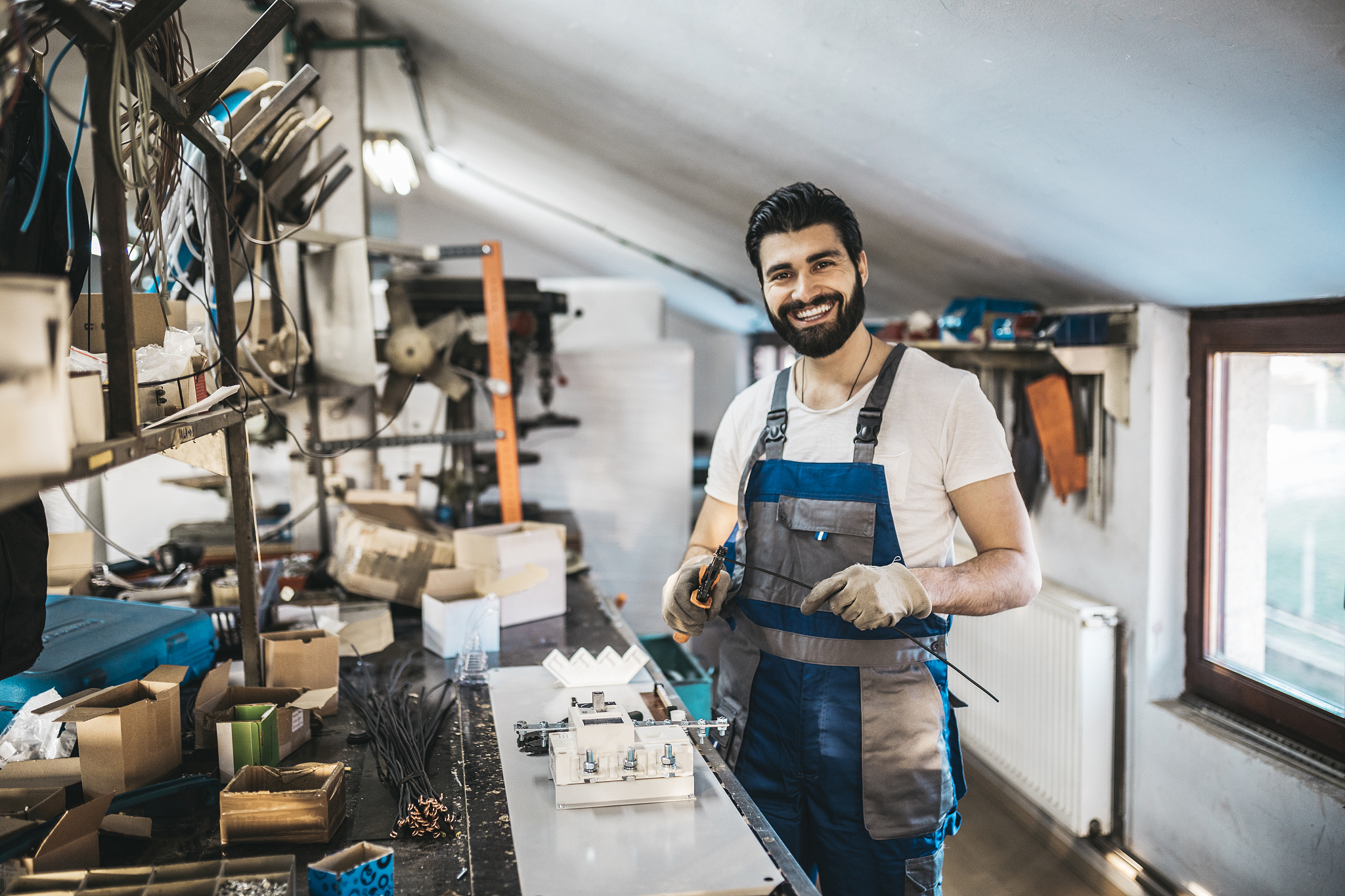会东电子科技学校招生办联系电话、地址