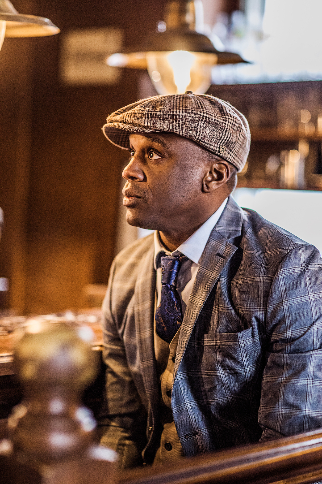 酒吧邂逅：中年男士的魅力