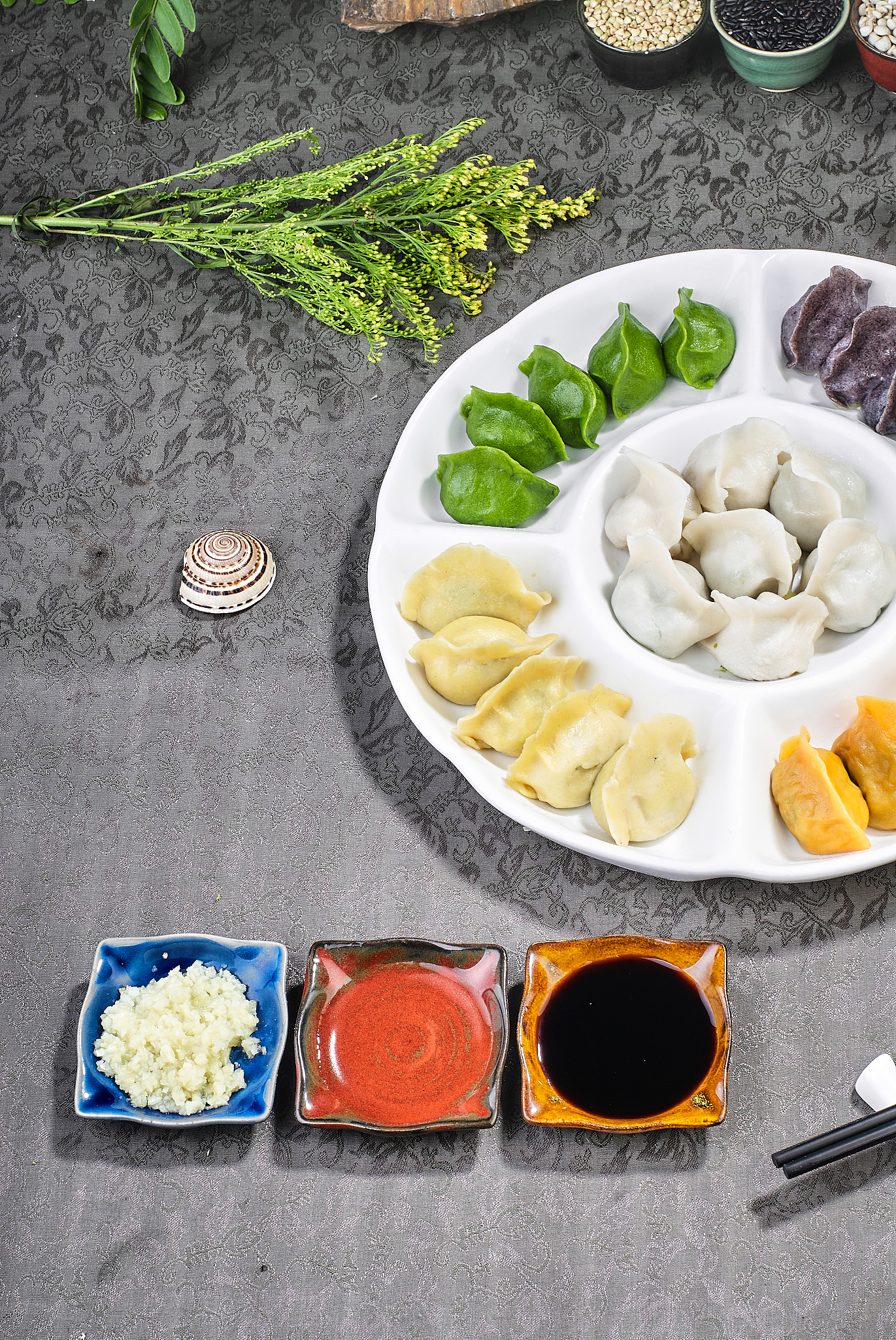 美味饺子搭配甜蜜糖水，口感绝佳！