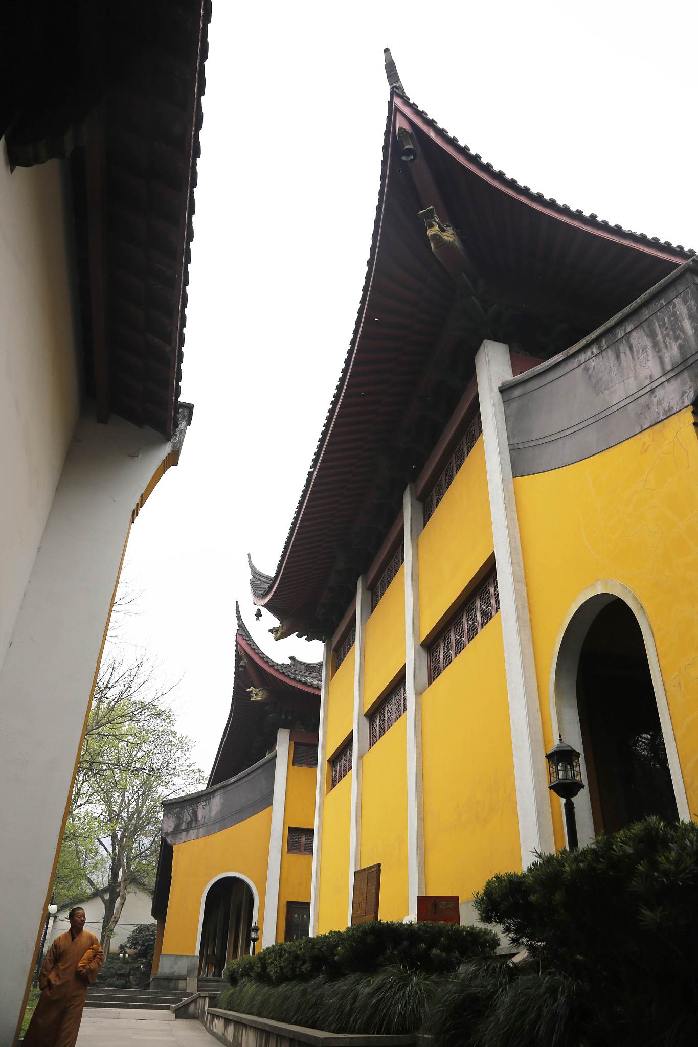 中国经典古刹:杭州灵隐寺