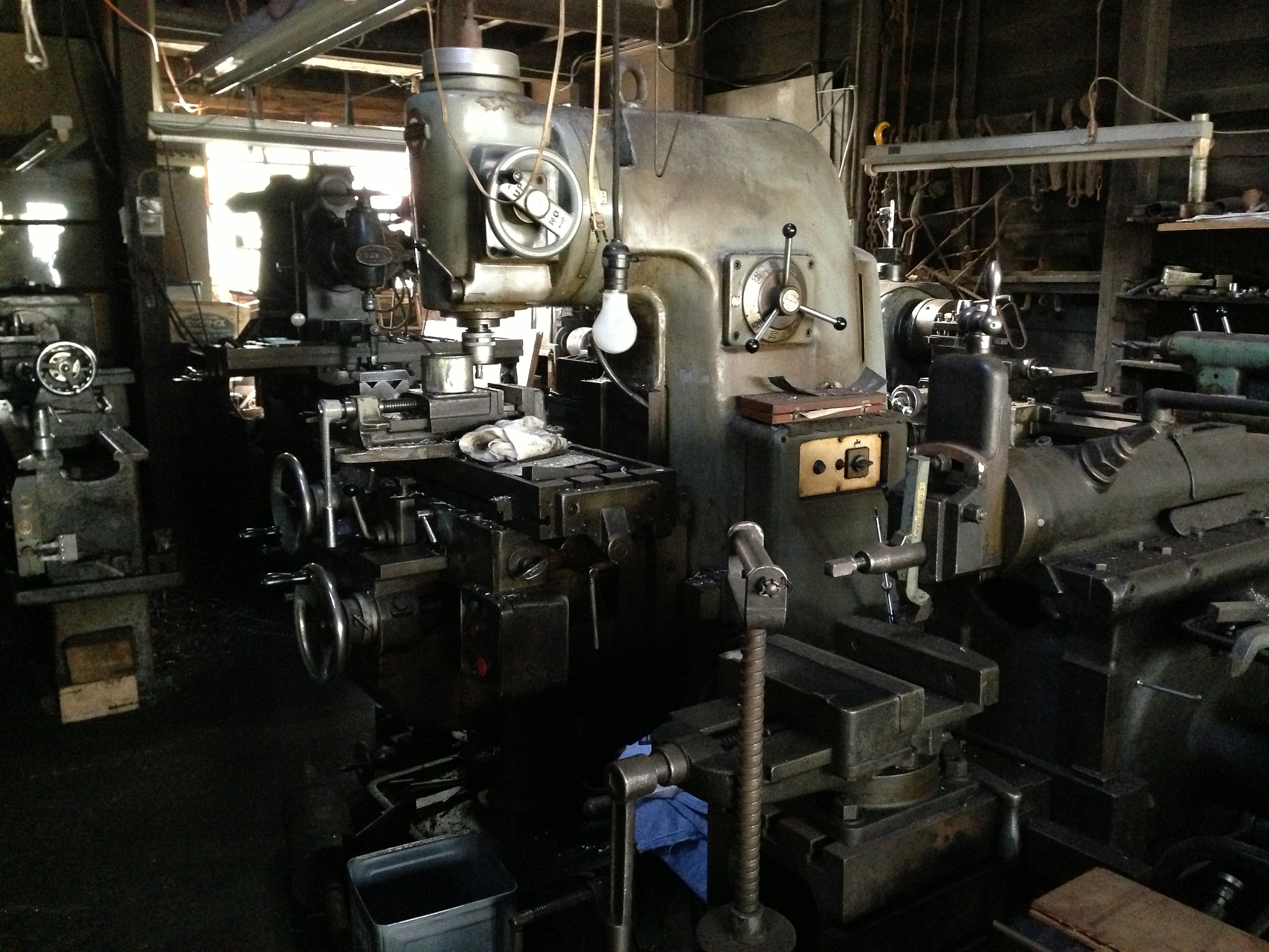 平面磨床和外圆磨床：组成、加工特点及区别 - 详细解析