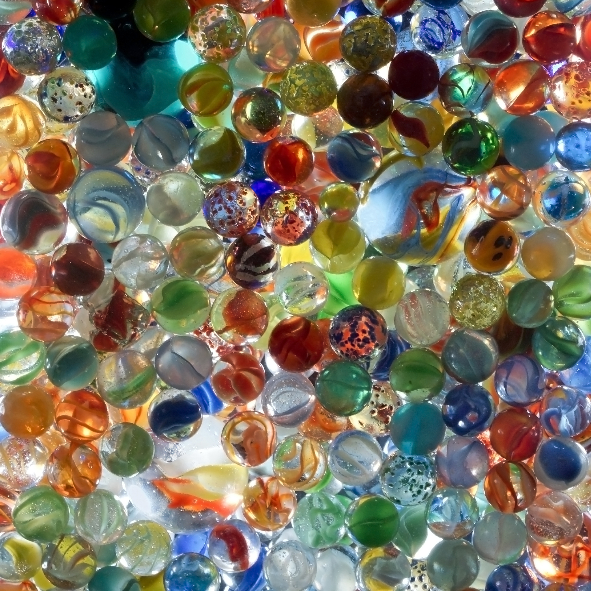 如何高价出售小时候玩腻的弹珠？