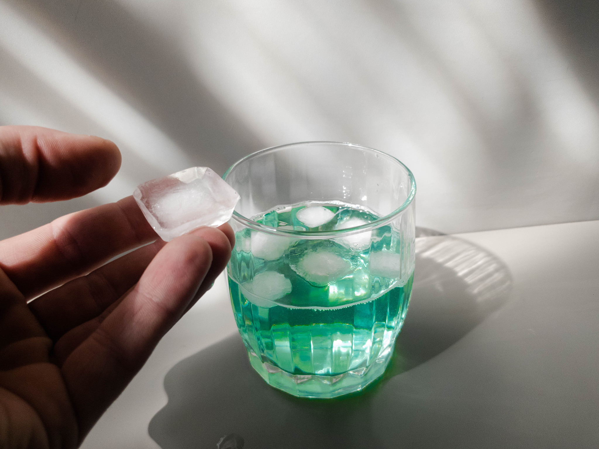 伏特加兑雪碧危险吗