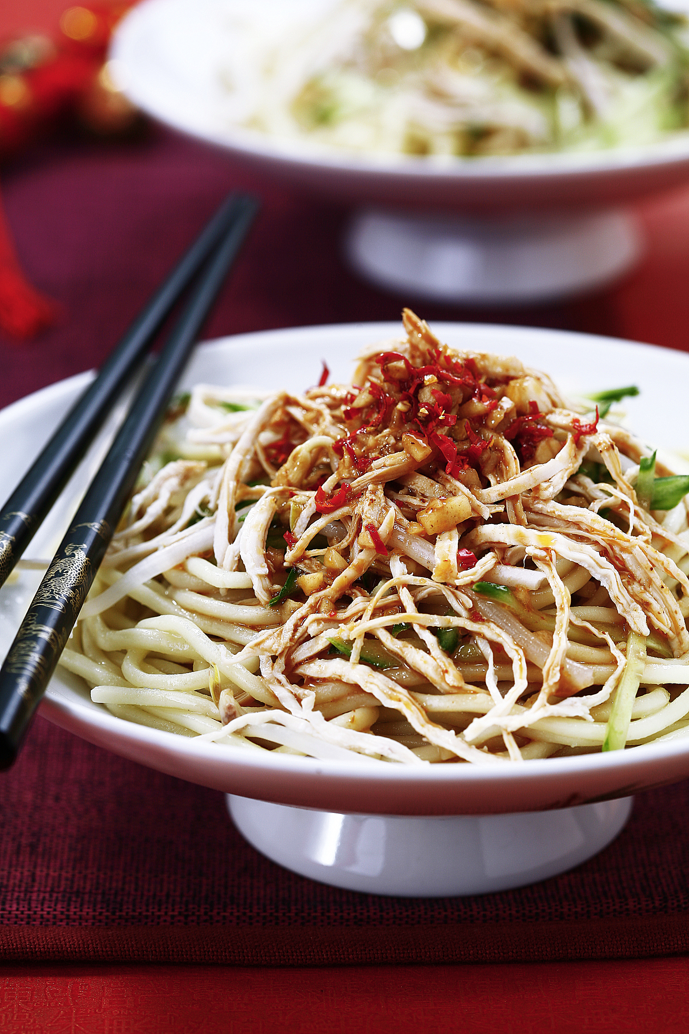 夏日必备！轻松搞定凉面，在家就能吃出正宗美味