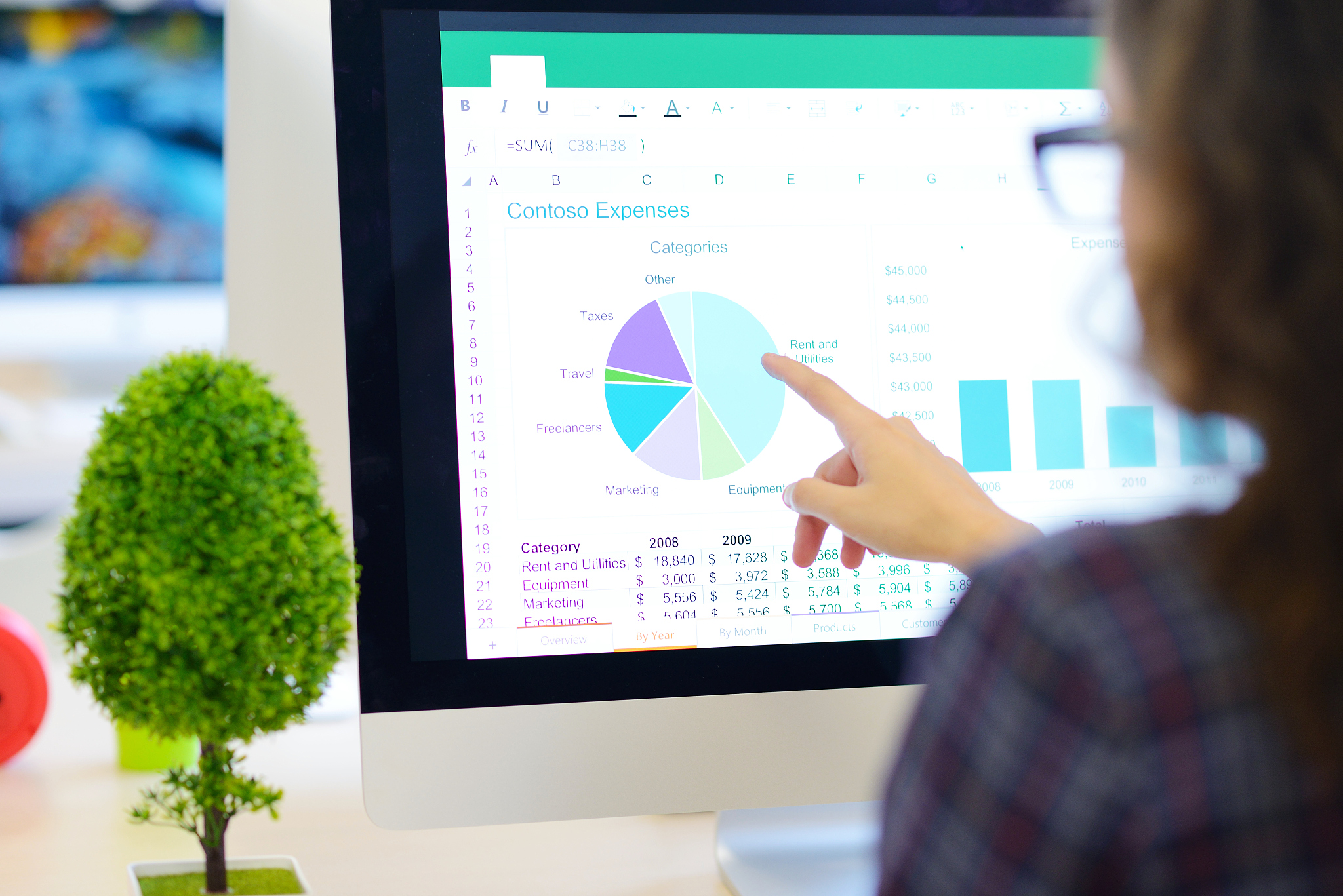 重庆艺术工程职业学院有纹身能进吗