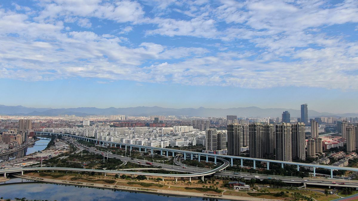 陕西交通基础设施现状分析：不足与经济贡献不足