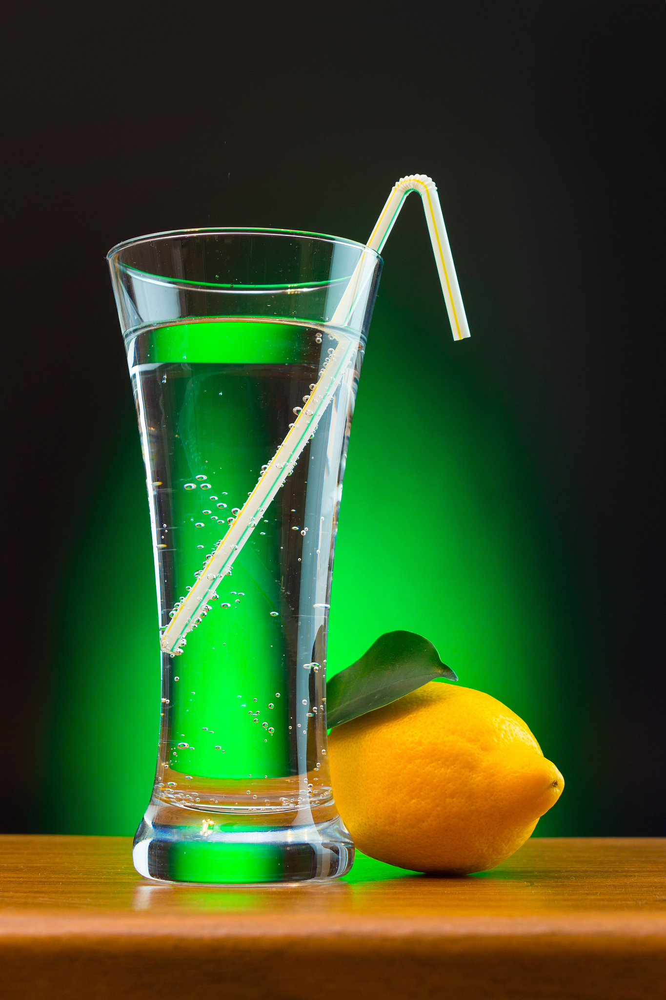 水一定是酸性吗？纯净水和酸性水的区别