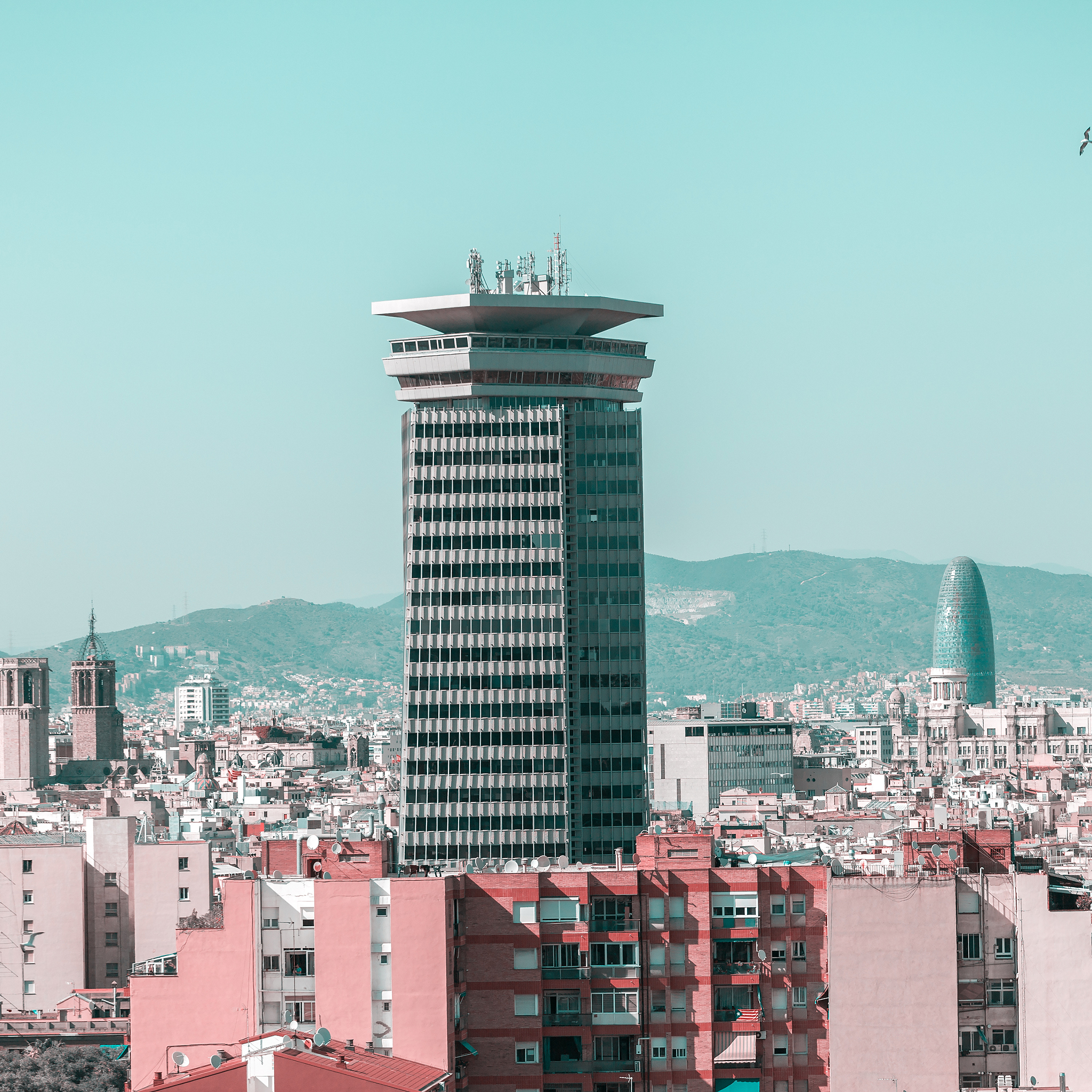 巴塞罗那旅行必备中文：机场、酒店、餐厅、问路实用口语