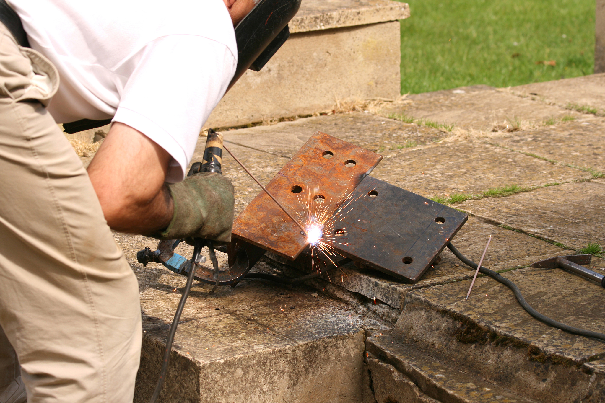 未来理想生活：稳定、安全与幸福