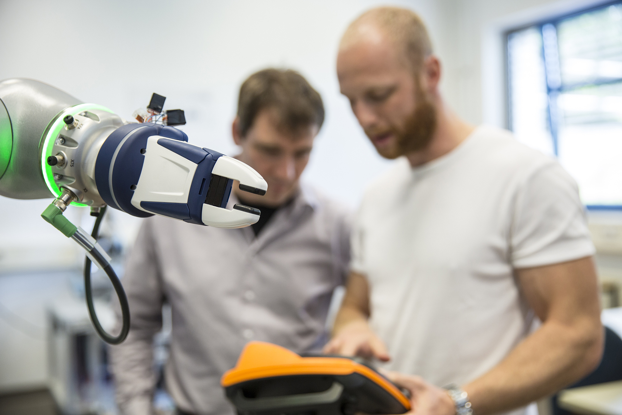 我的机械电子工程之路：一位大一新生的职业规划