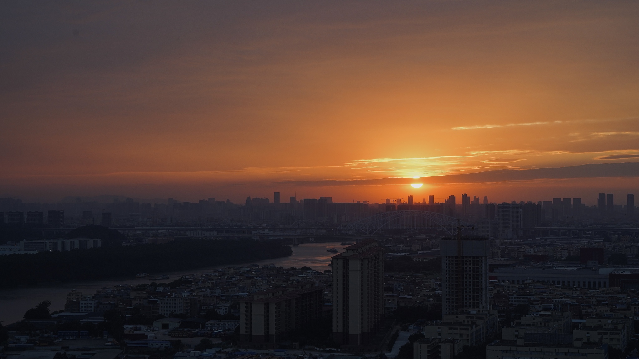 以《边地内化》为题写一篇论文