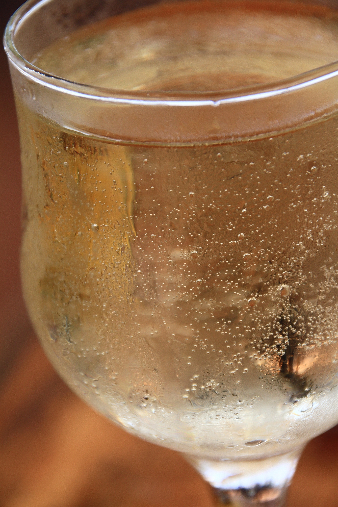 什么是果酒中挥发酸