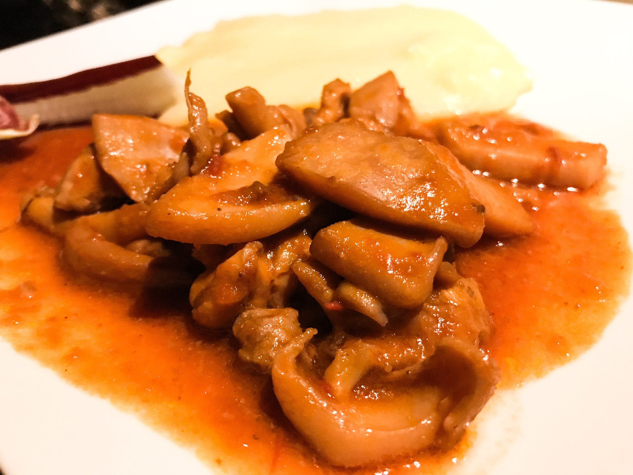 seppie in umido con polenta bianca