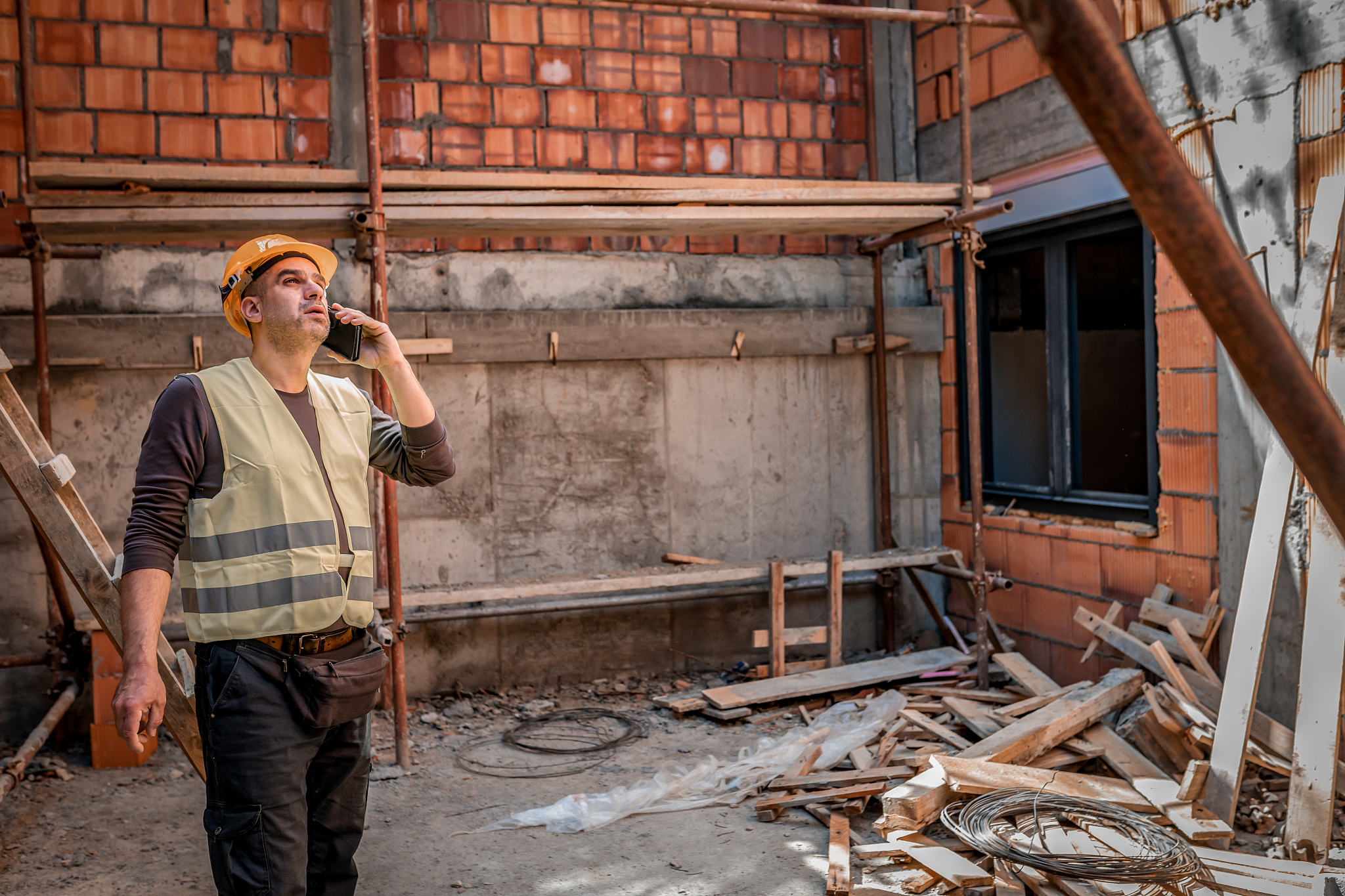 吕梁职业中等专业学校2021年招生专业-机械、电子、建筑等热门专业
