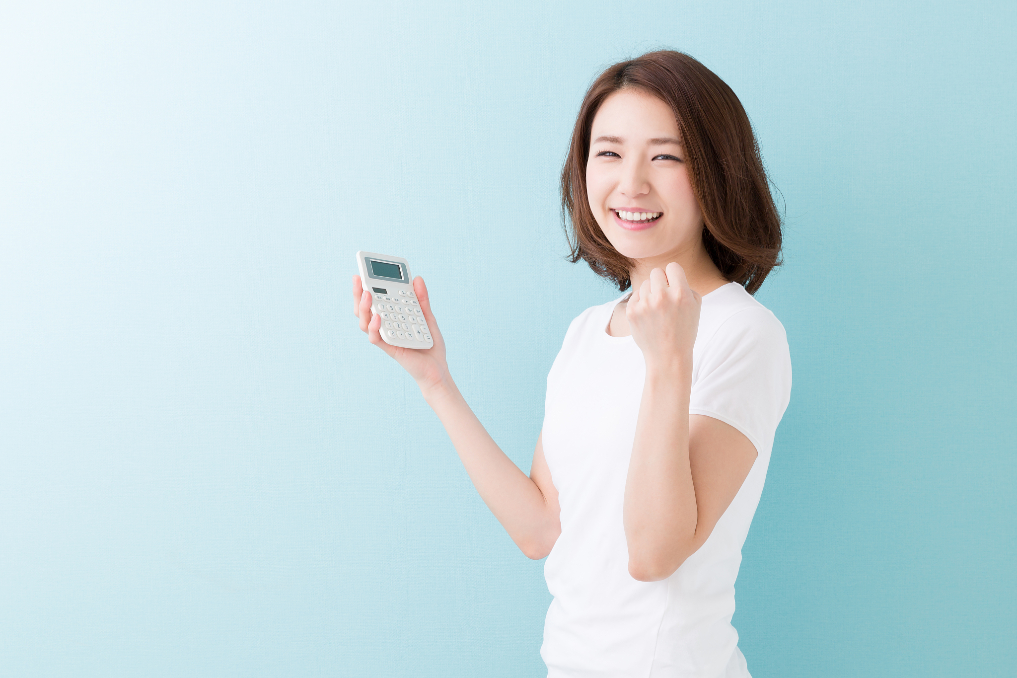 小明今年22岁比他妈妈小30岁问30年后小明比他妈妈小几岁