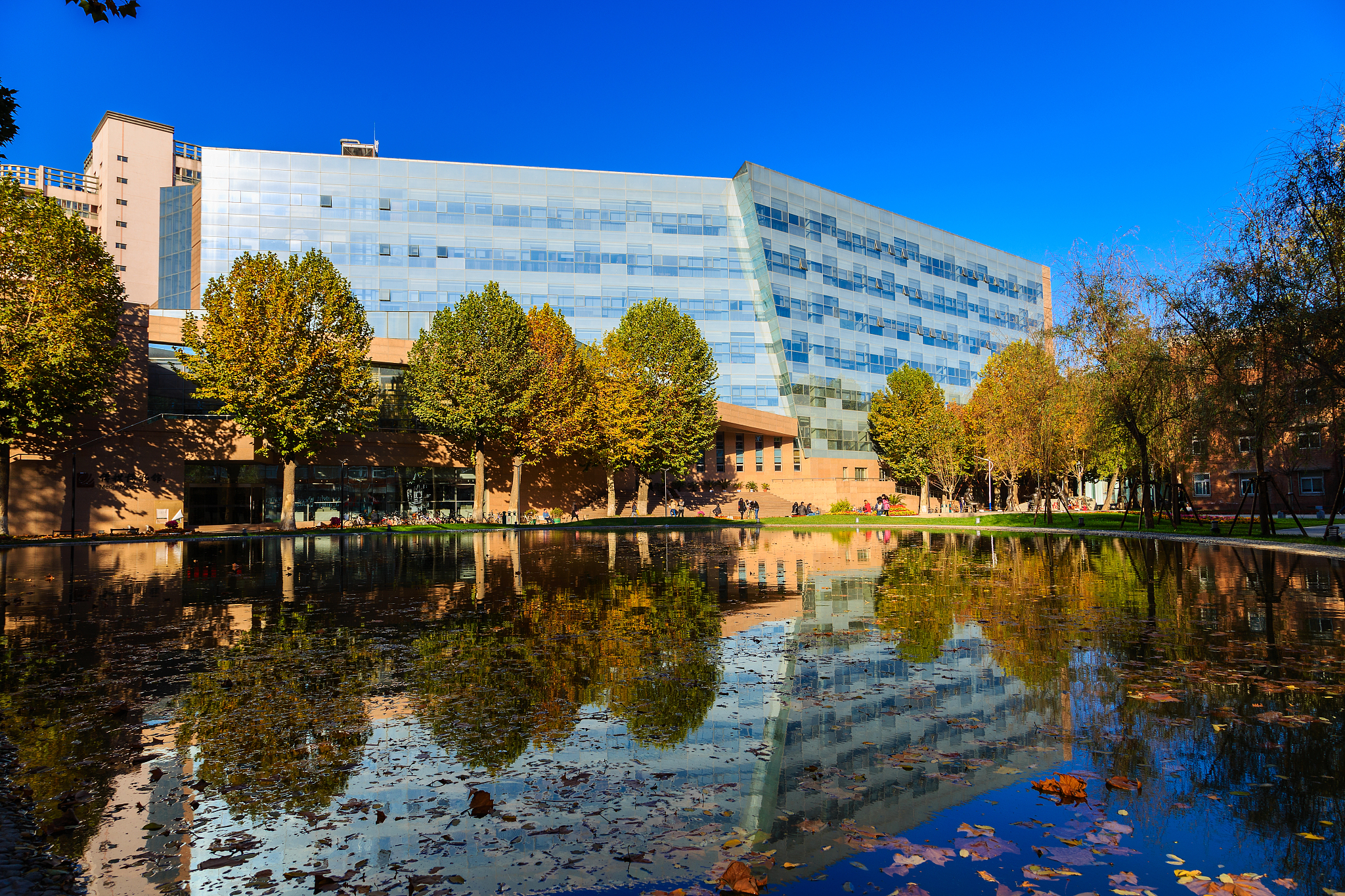 中国传媒大学：名校之选，传媒教育领军者