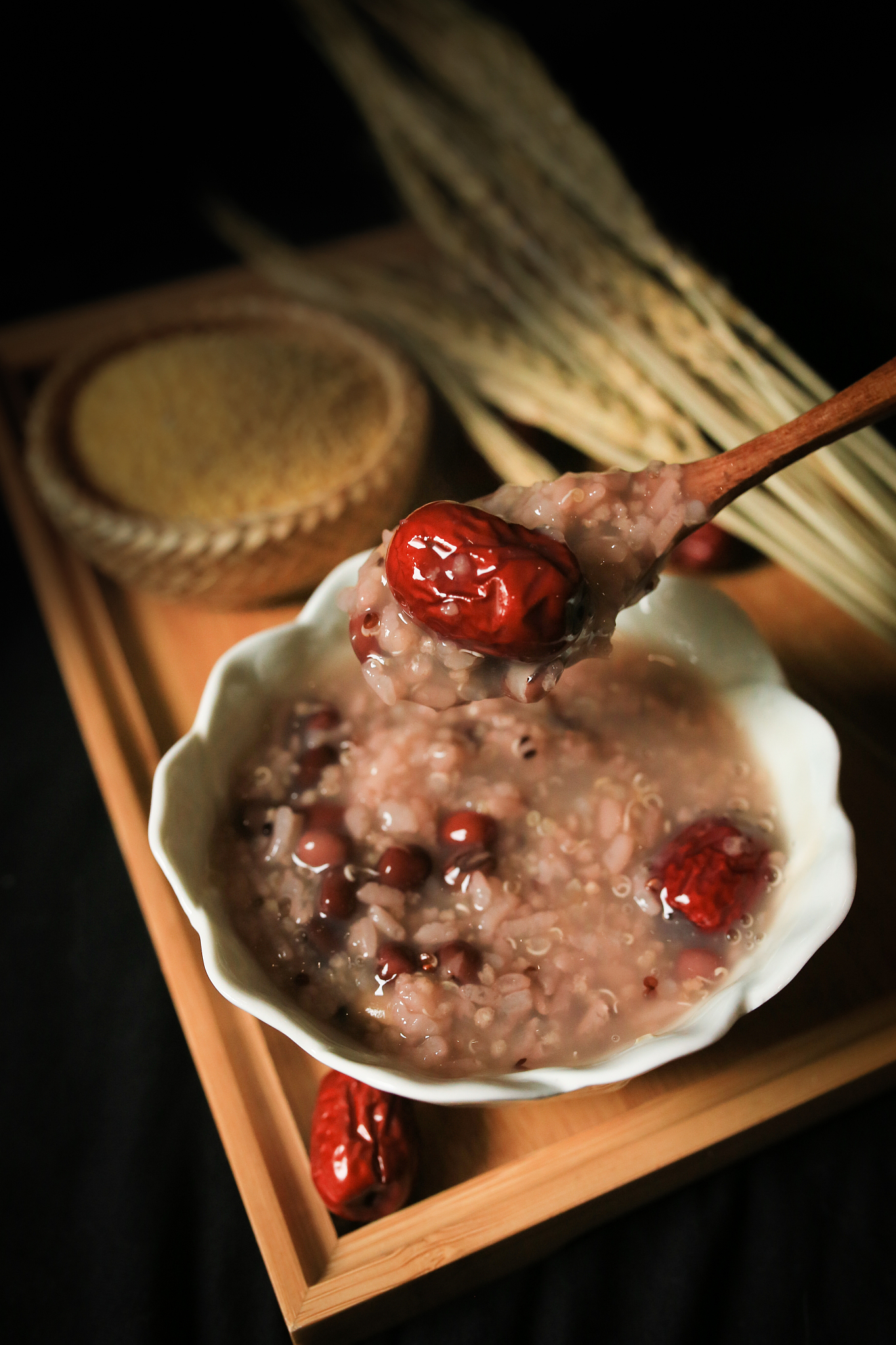 黑米山药粥功效大全：健脾活血、清热解毒、益智安神！