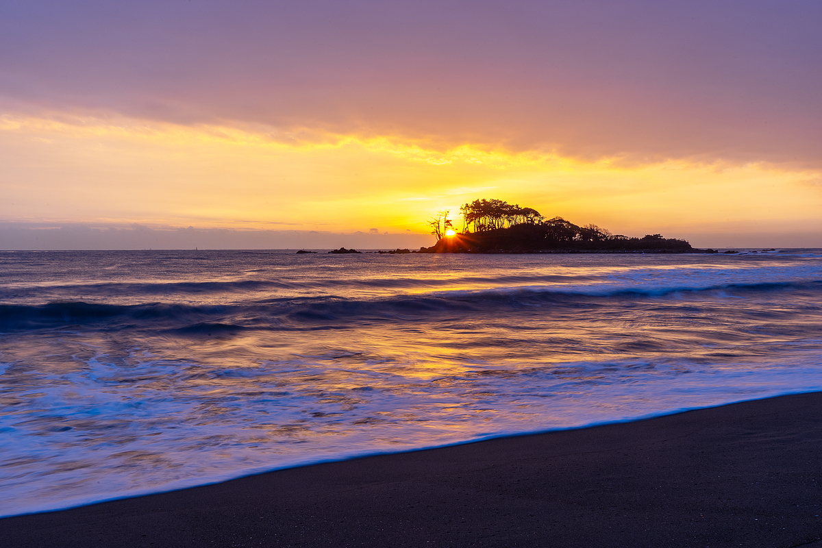 点击率高的日出的大海的标题