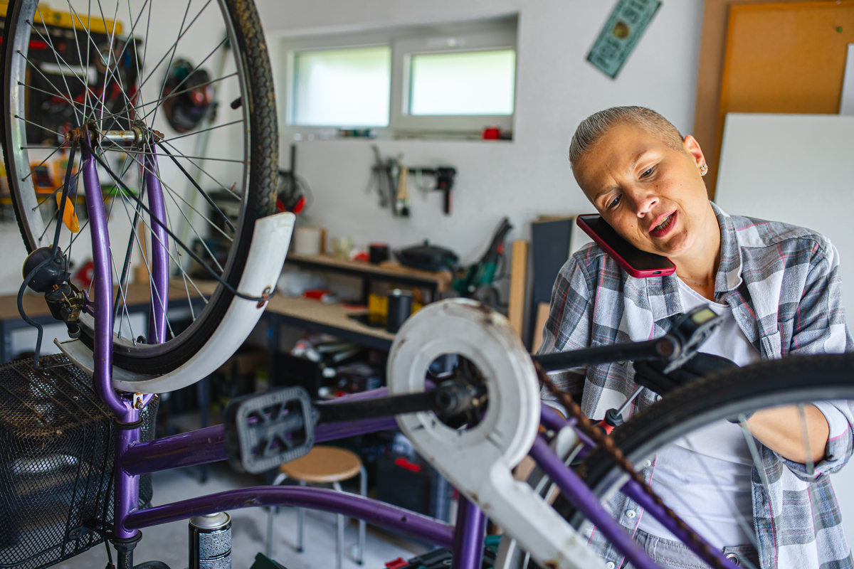 老年助行车研发团队介绍：由专业人士组成的强大团队