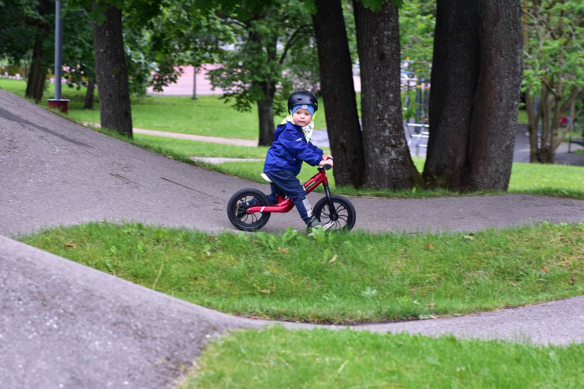 5 Reasons Why Kids' Bike Training Wheels Are a Must-Have