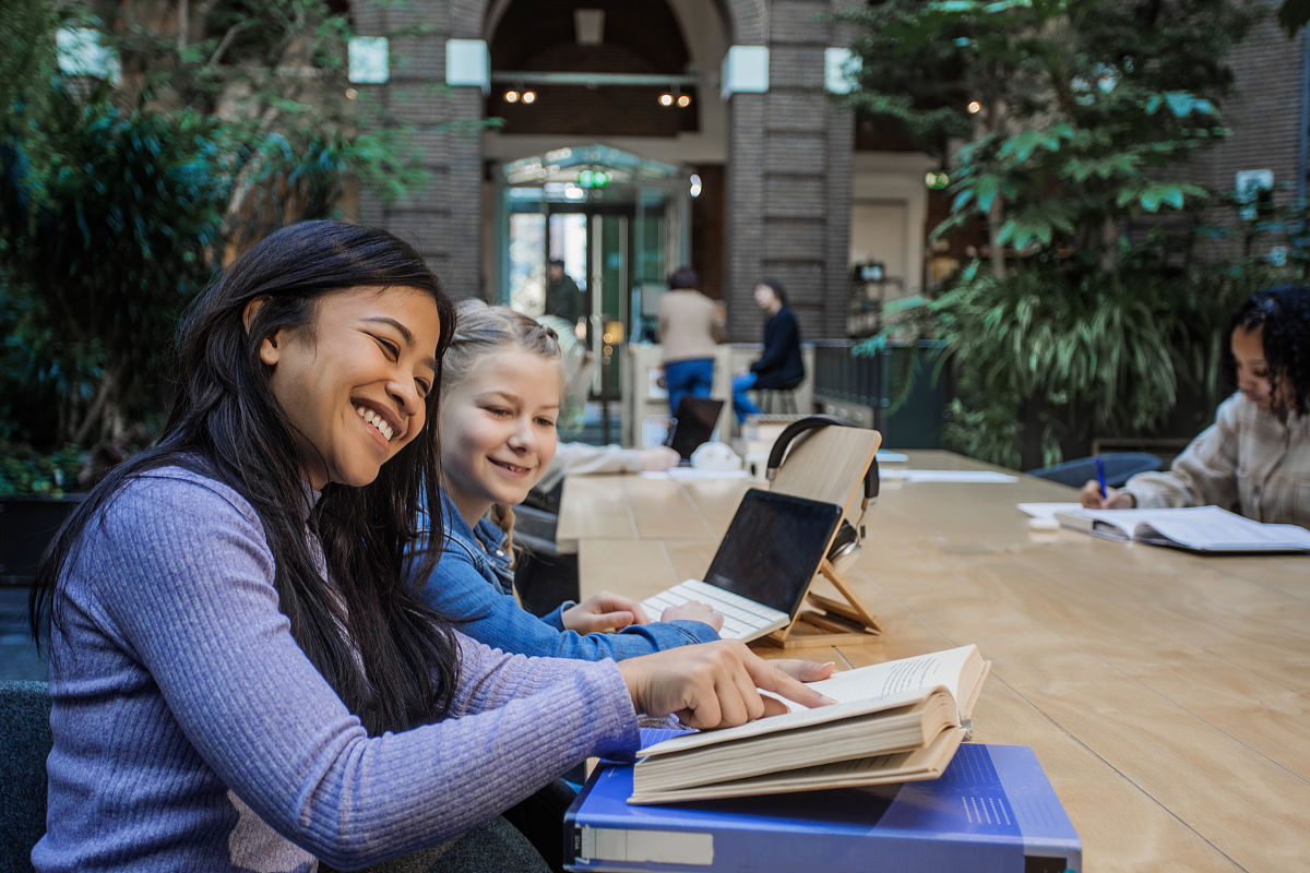 课堂记事、建议和评语：老师如何写出有效反馈