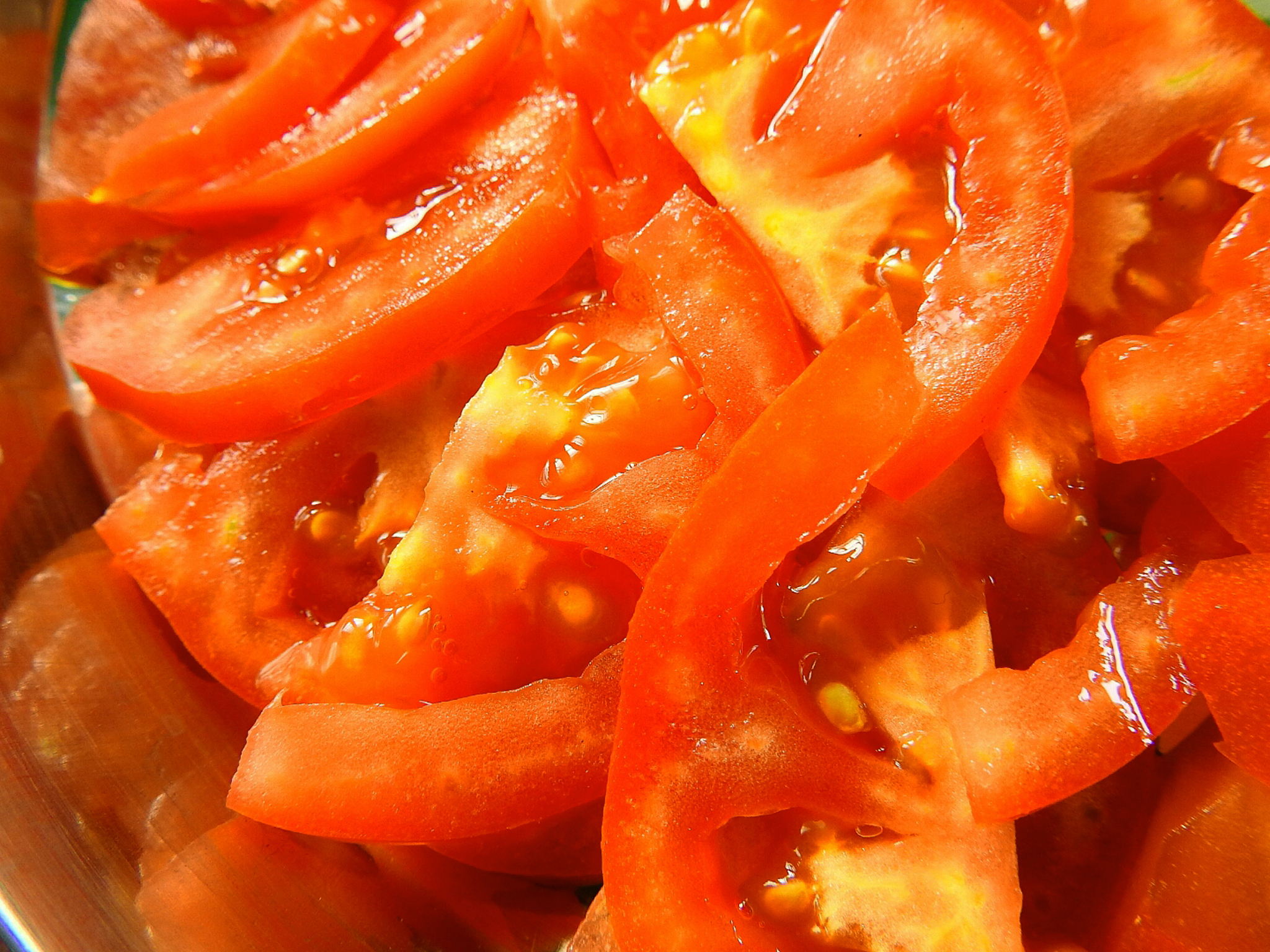 chopped sliced red tomato