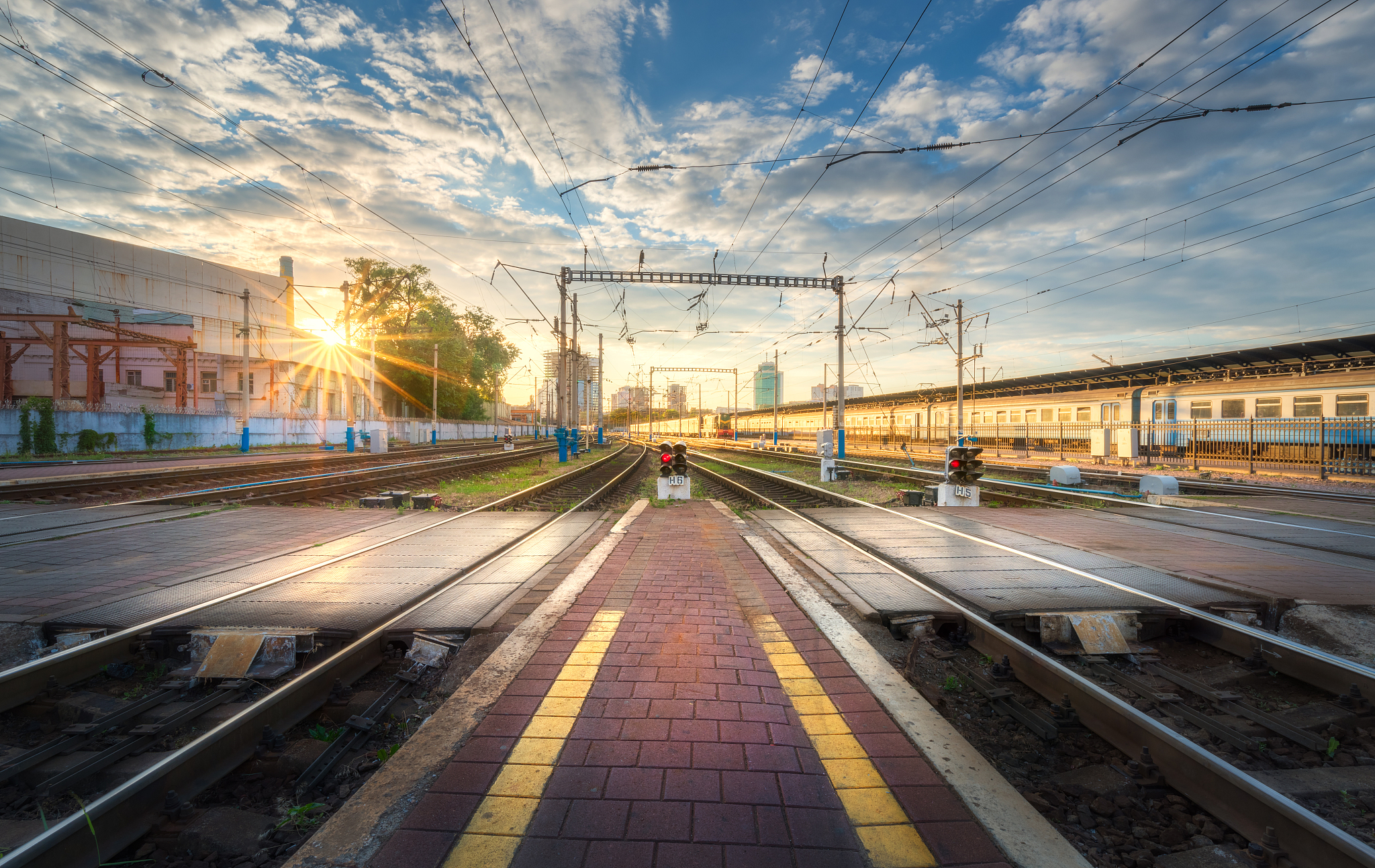 广安益民职业技术学校铁道运输服务专业教学主要内容都有哪些好不好