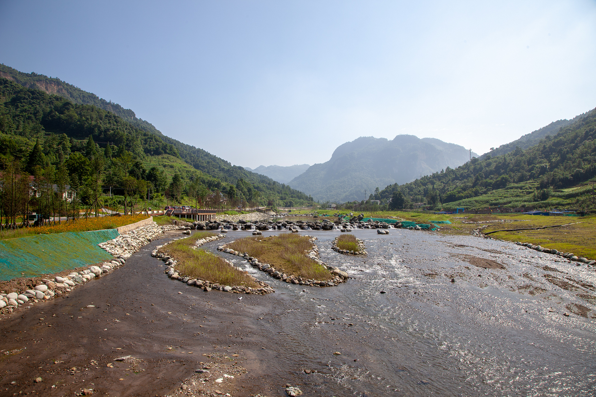 四川航天职业技术学院航空航天专业办学条件：一流设施与师资力量