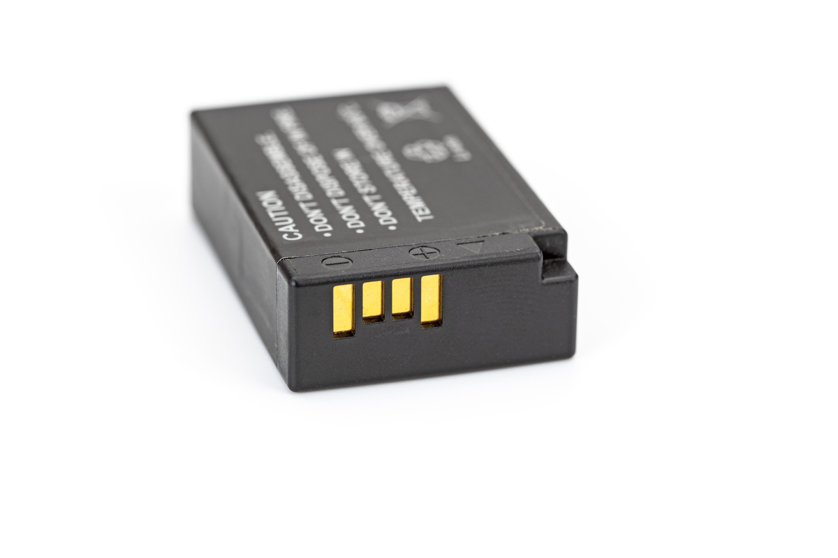 Why Apparent Power Exceeds Real Power in Diode Rectifier Circuits