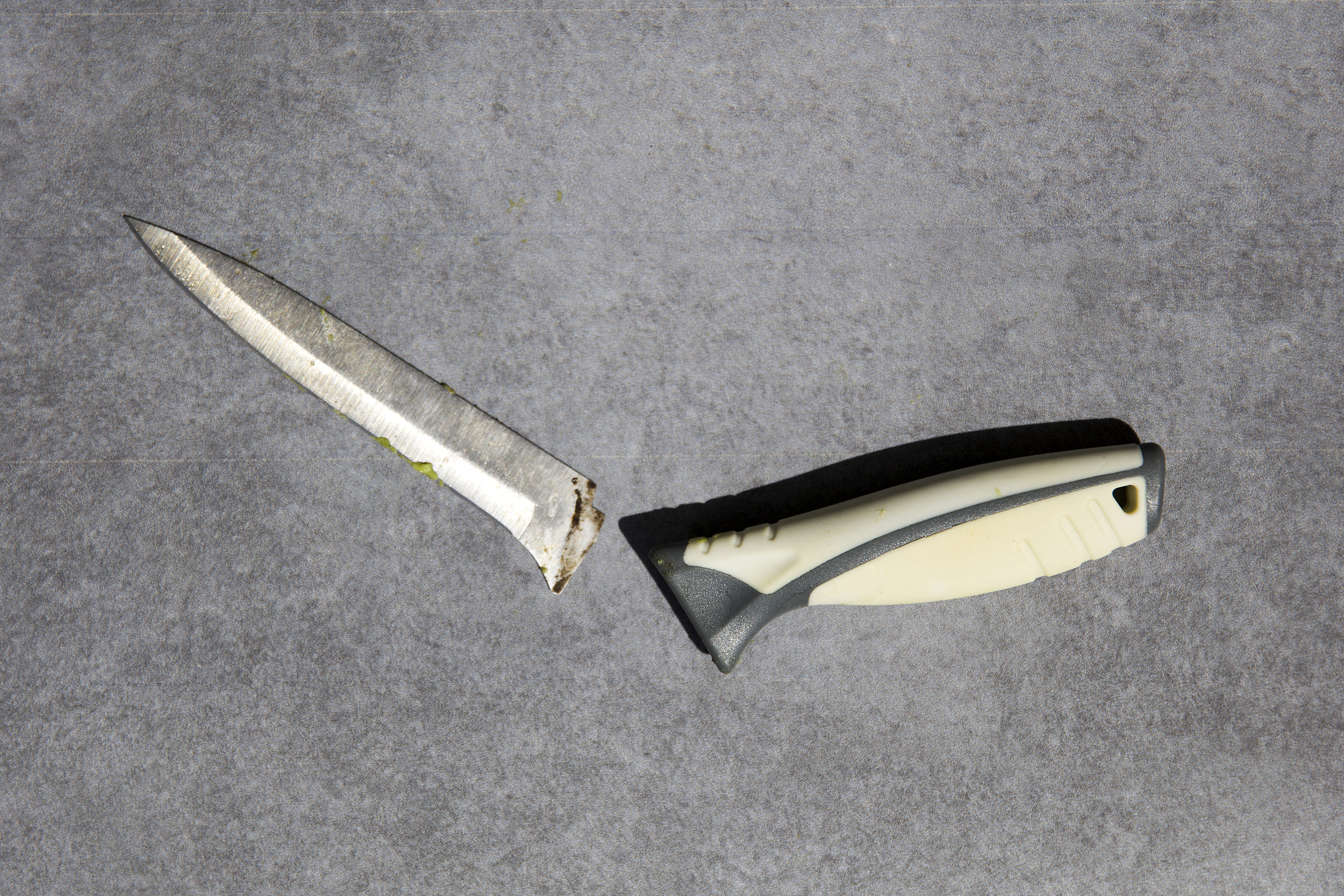 broken knife