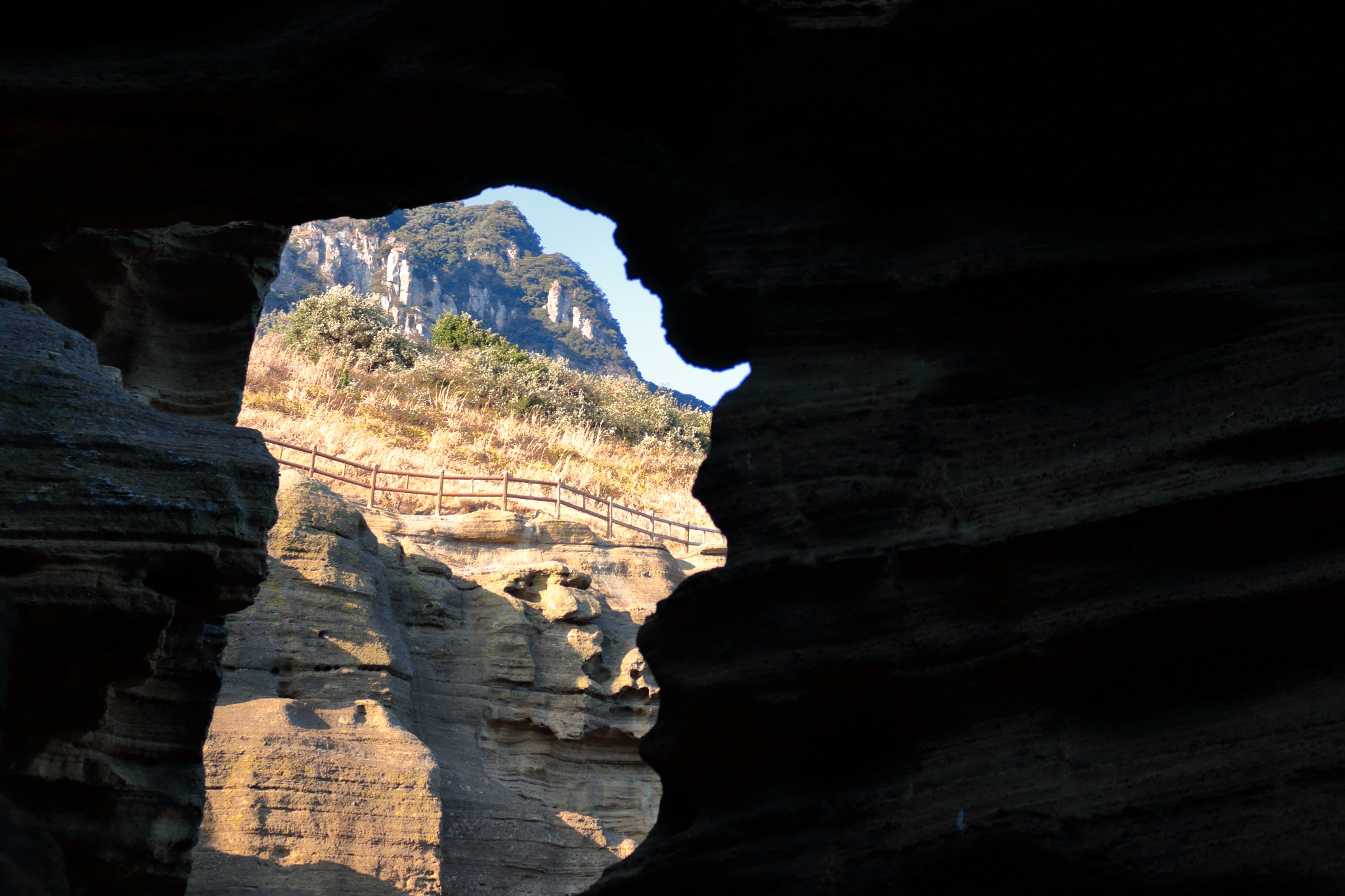 dragon head coast, coast, sea, sediment, volcanic
