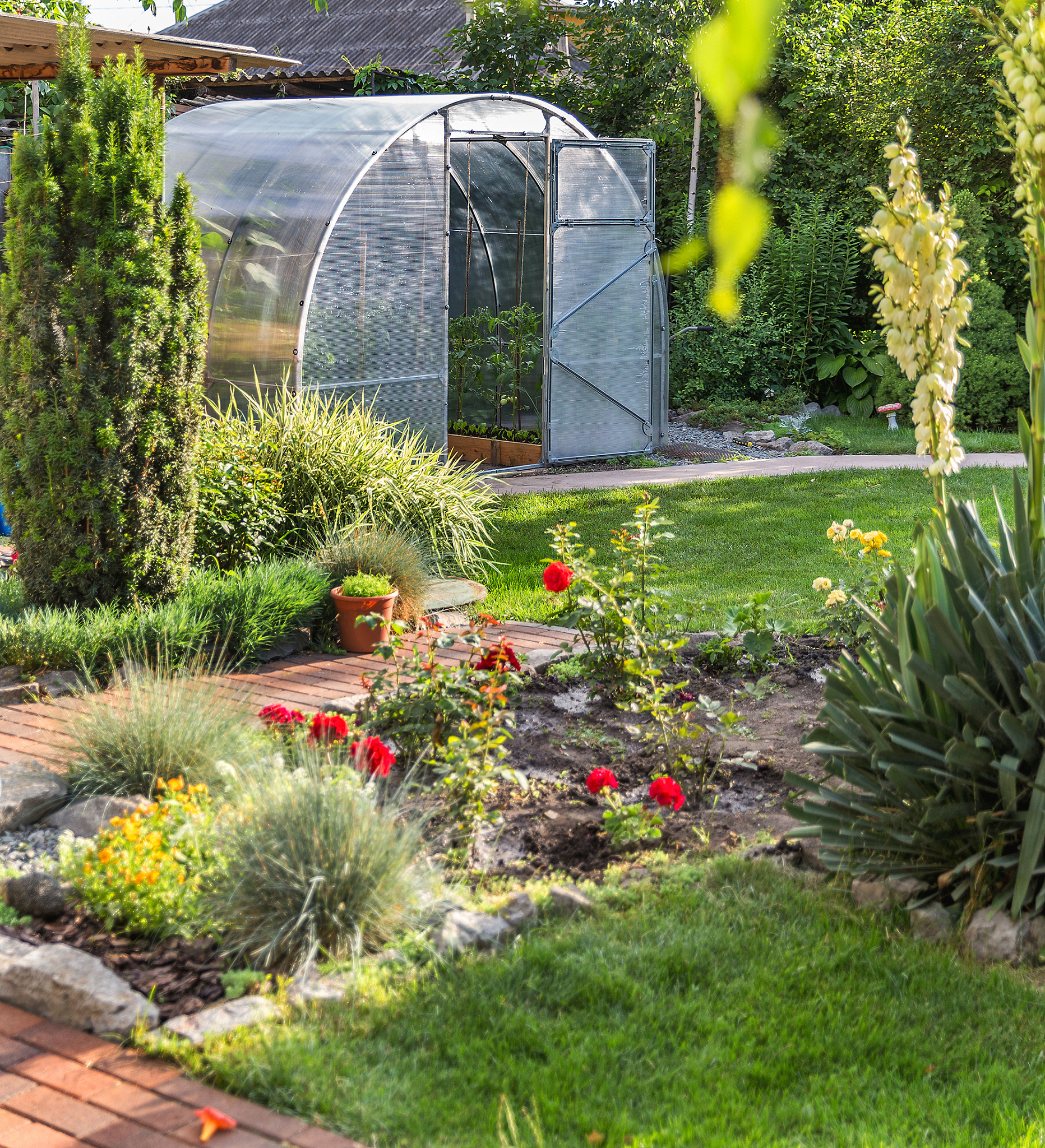 Greenhouse Large Gardening Plant Hot House Portable Walking in Tunnel Tent Reviews - The Best Way to Extend Your Growing Season!