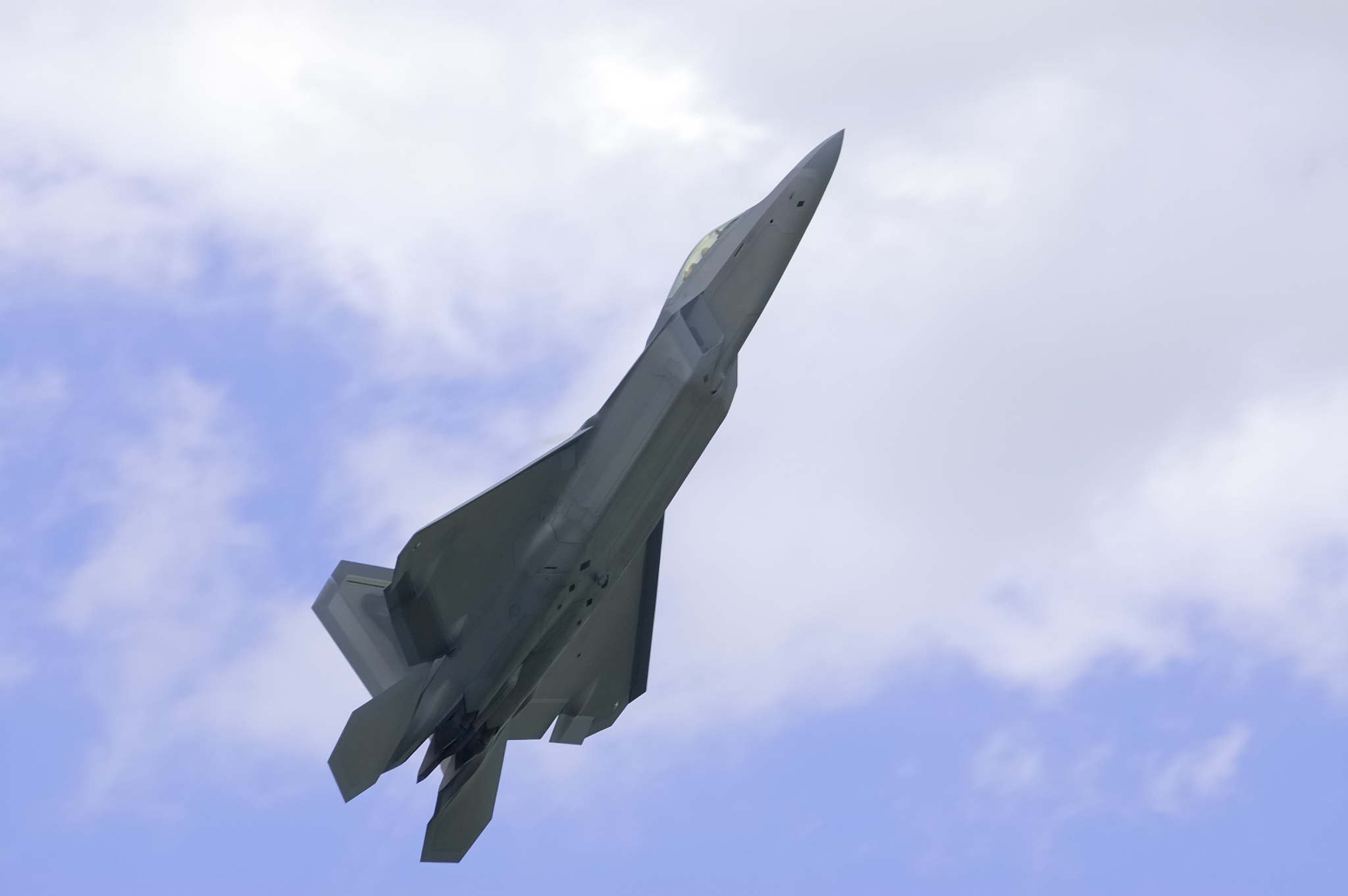 F22战机中F代表什么22代表什么