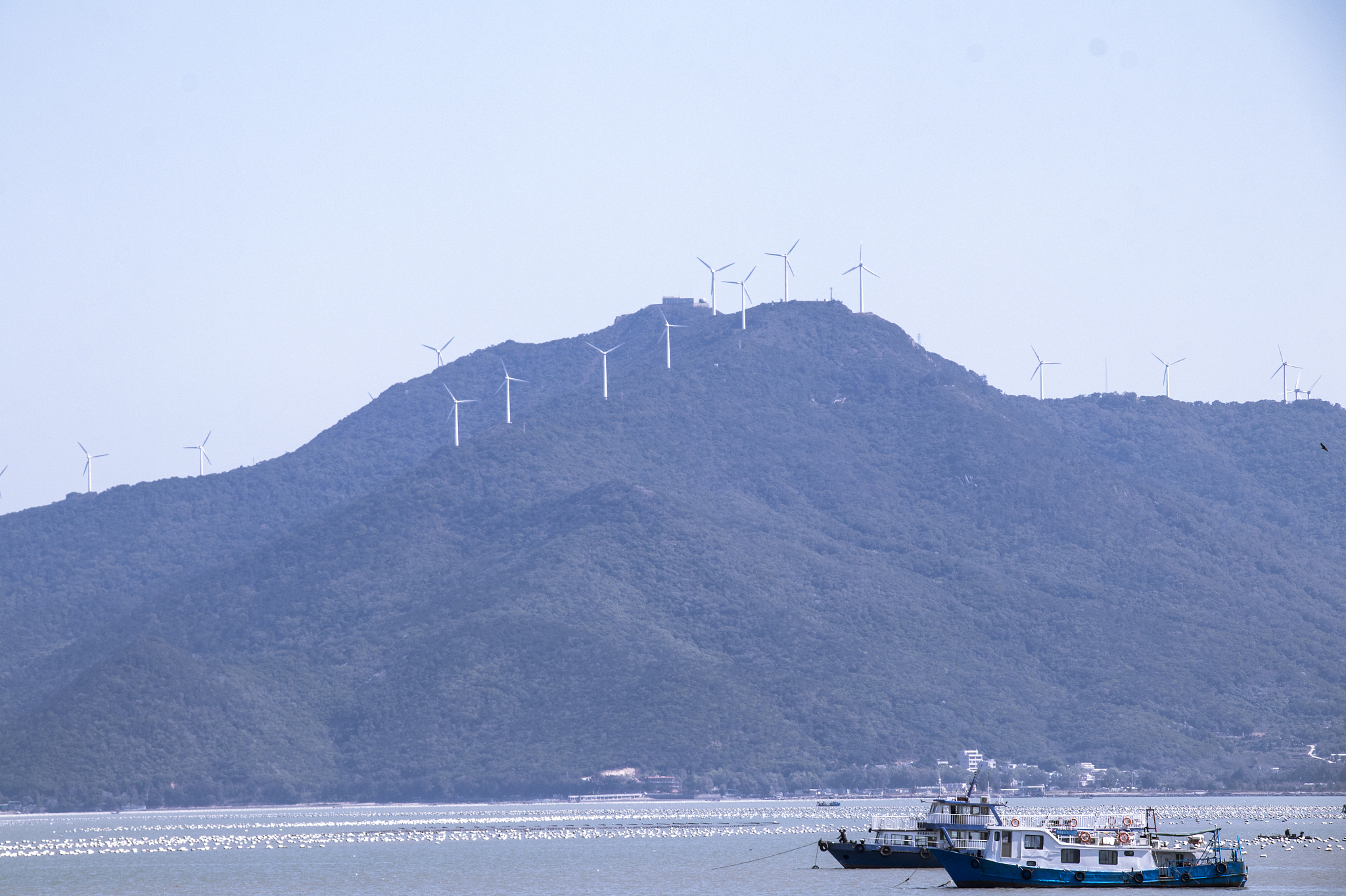 汕头琪雅美容化妆职业技术学校2023年招生简章-报名条件-学费