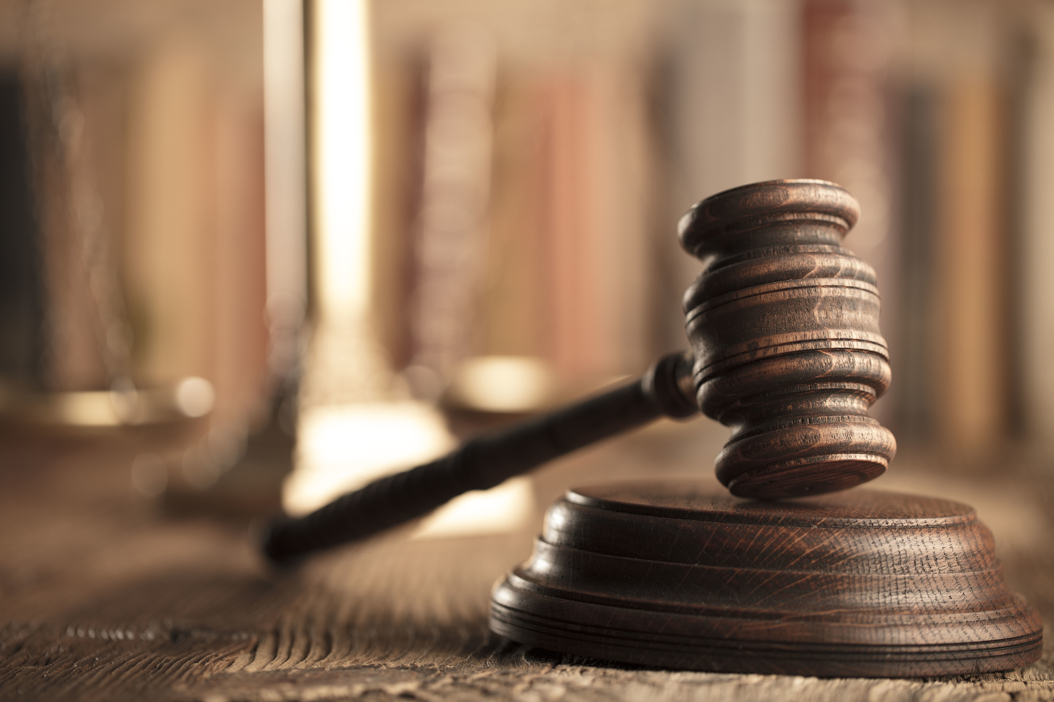 适用简易程序的刑事判决审限超期再进行简单概括一下