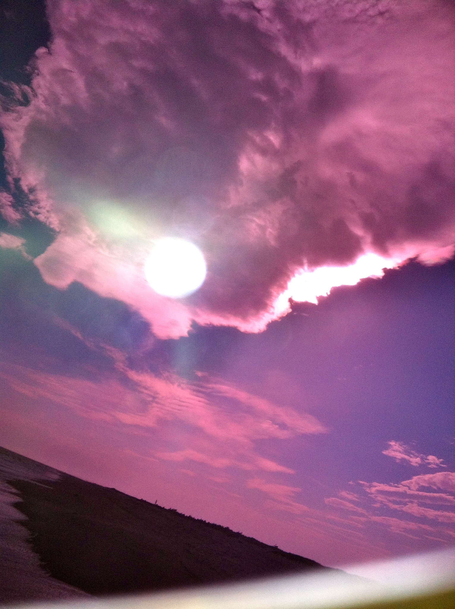 魅族20 Pro 星辰紫 云彩摄影：体验绚丽色彩