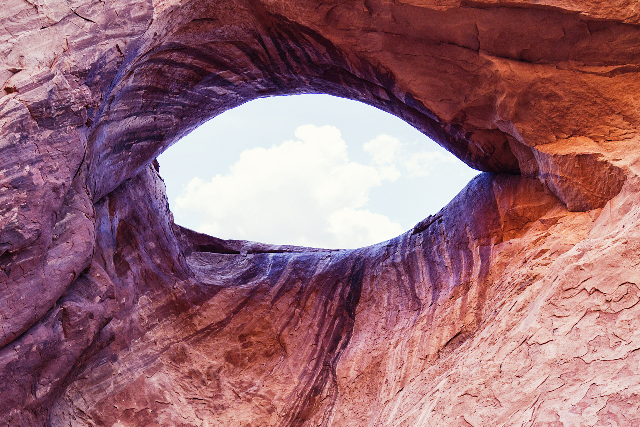sun's eye - monument valley