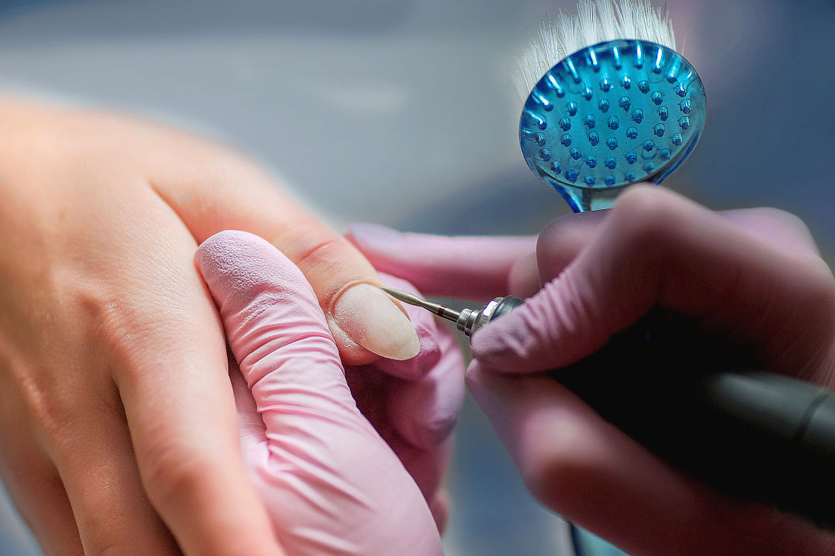 怎么找媒体曝光美容院可以找媒体曝光吗？回答必须详细